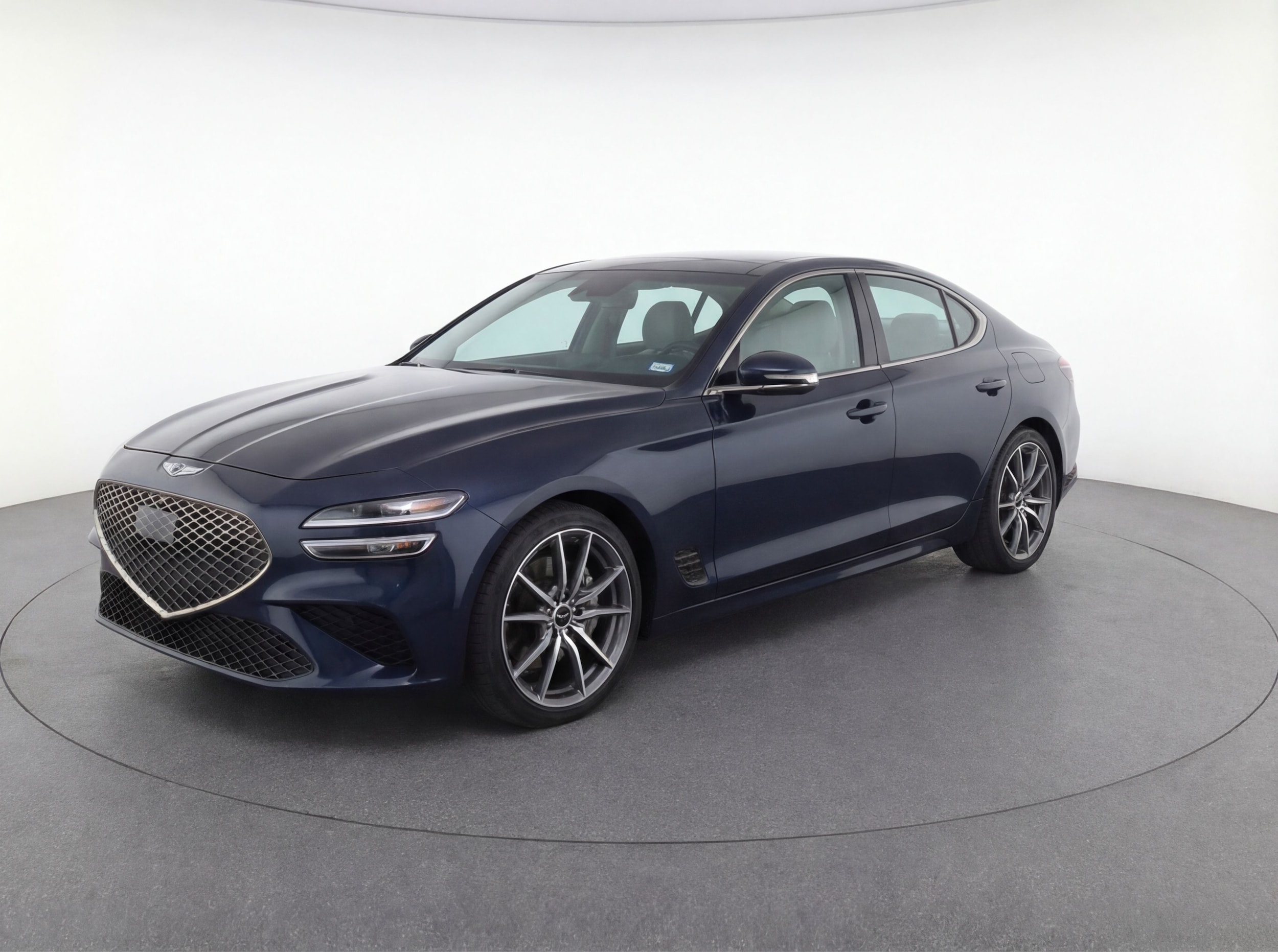 Thumbnail: 2025 Genesis G70 - 3