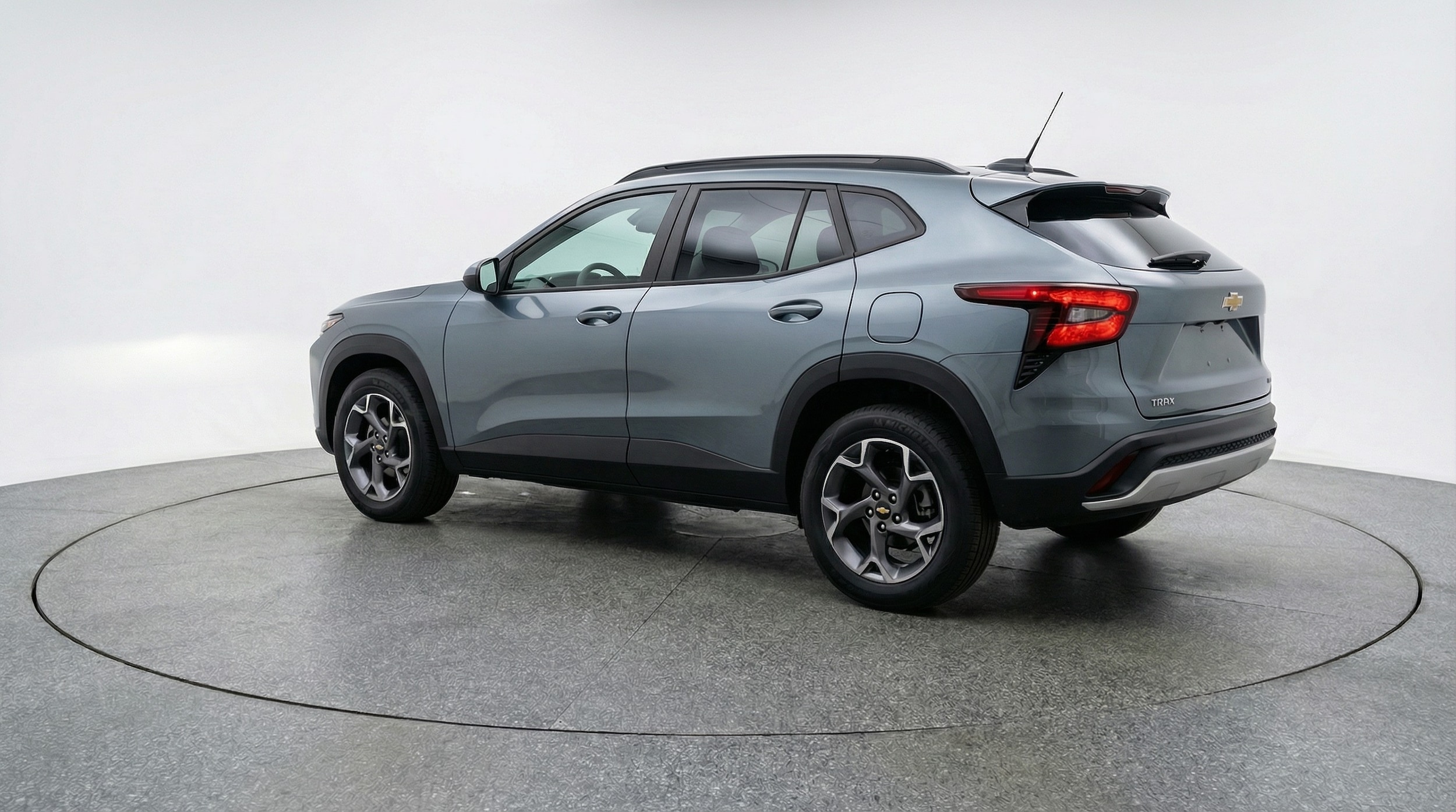 Thumbnail: 2025 Chevrolet Trax - 5