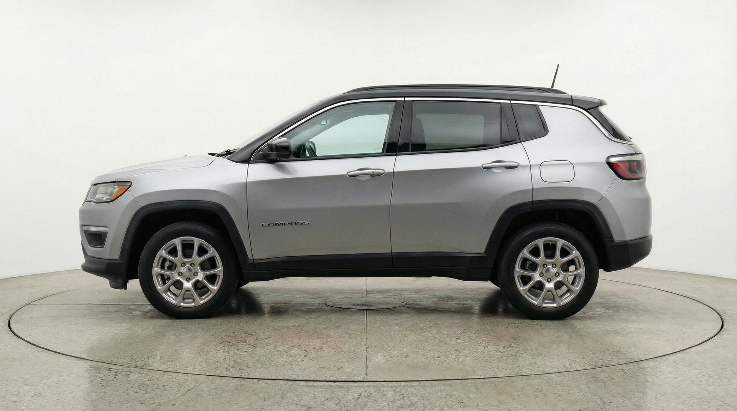 Thumbnail: 2025 Jeep Compass - 4