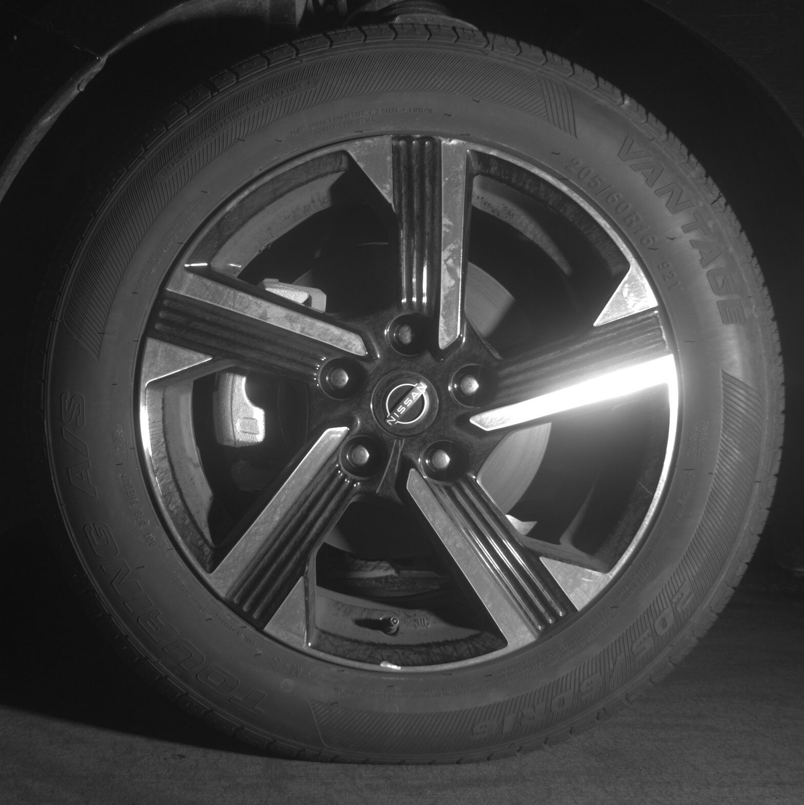 Thumbnail: 2025 Nissan Sentra - 9