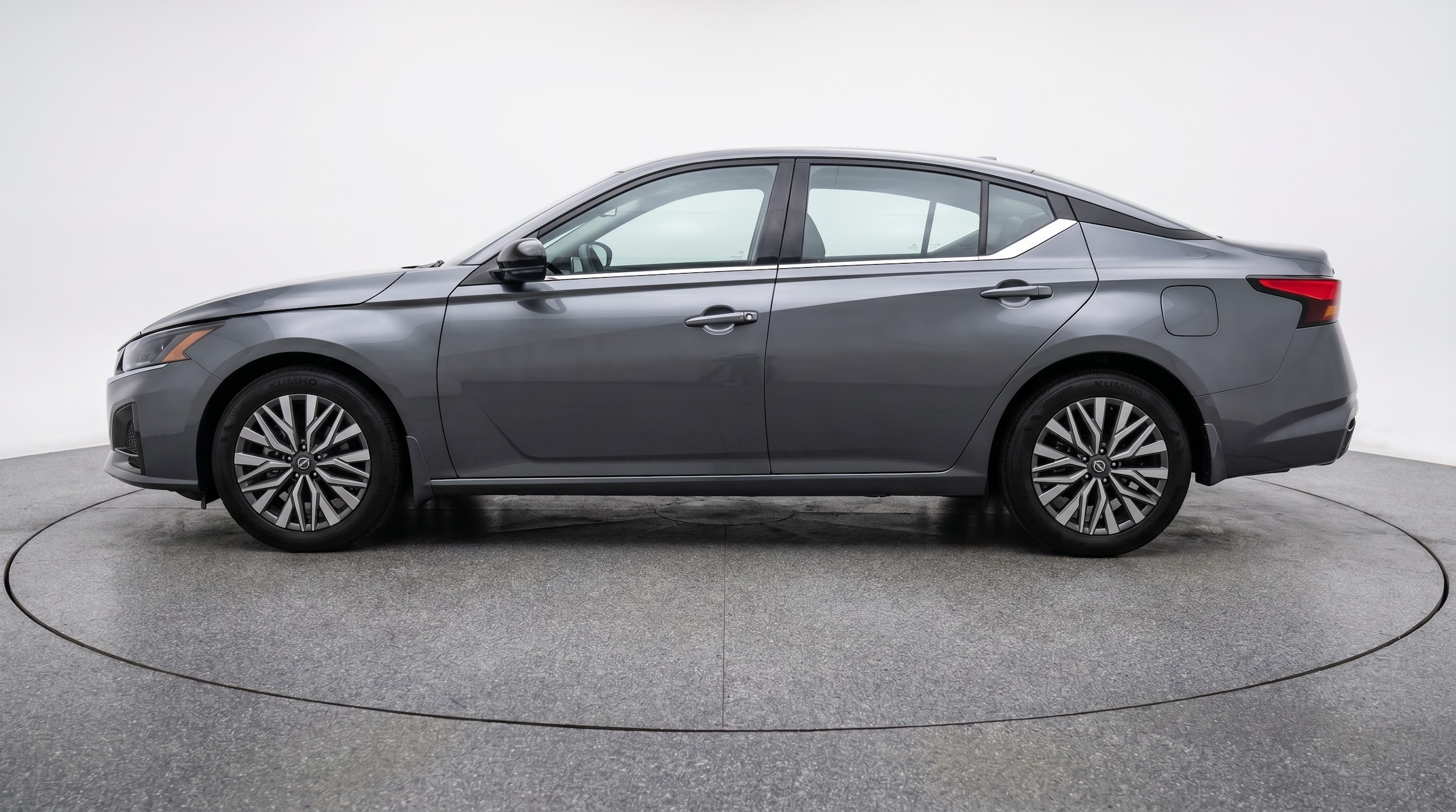 Thumbnail: 2025 Nissan Altima - 4