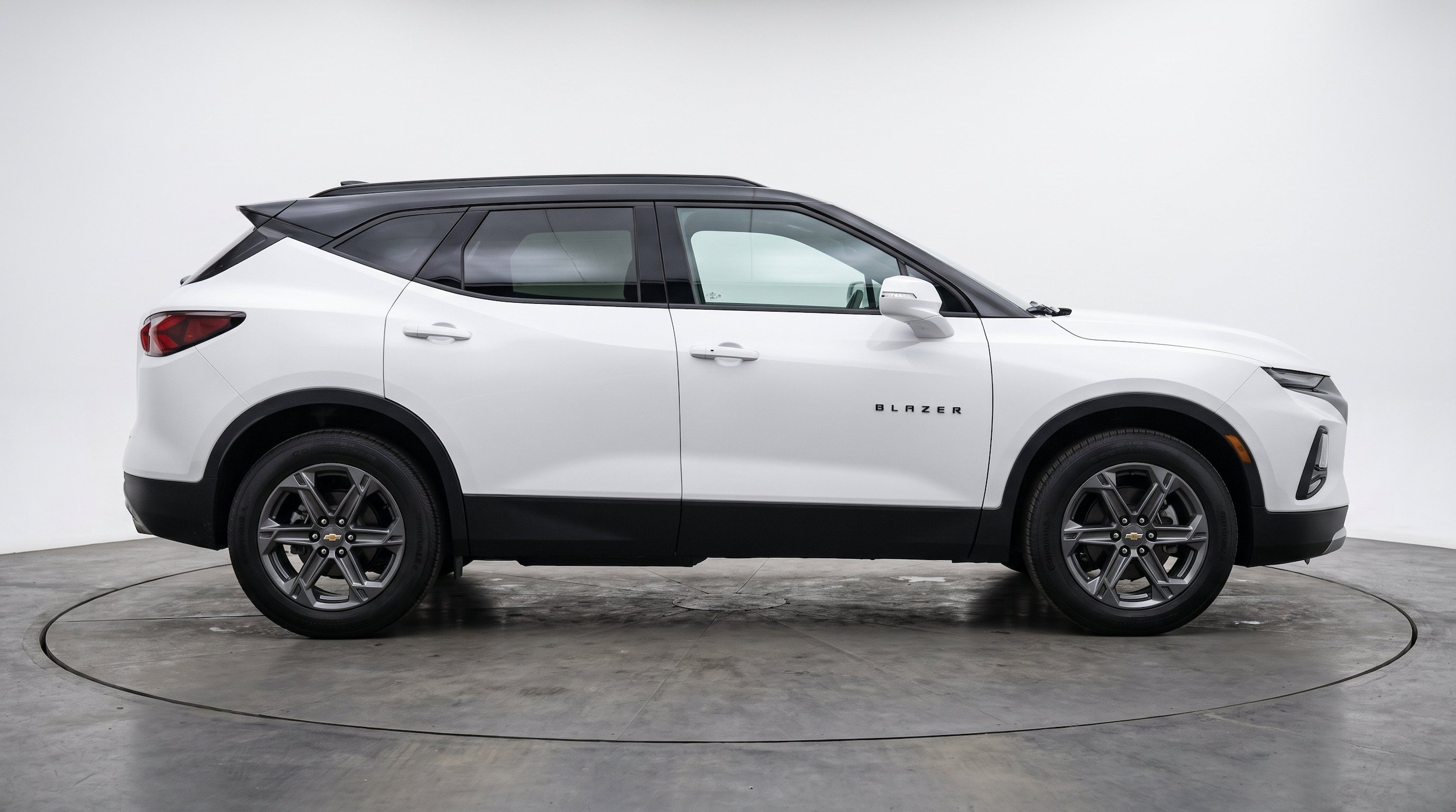 Thumbnail: 2025 Chevrolet Blazer - 10