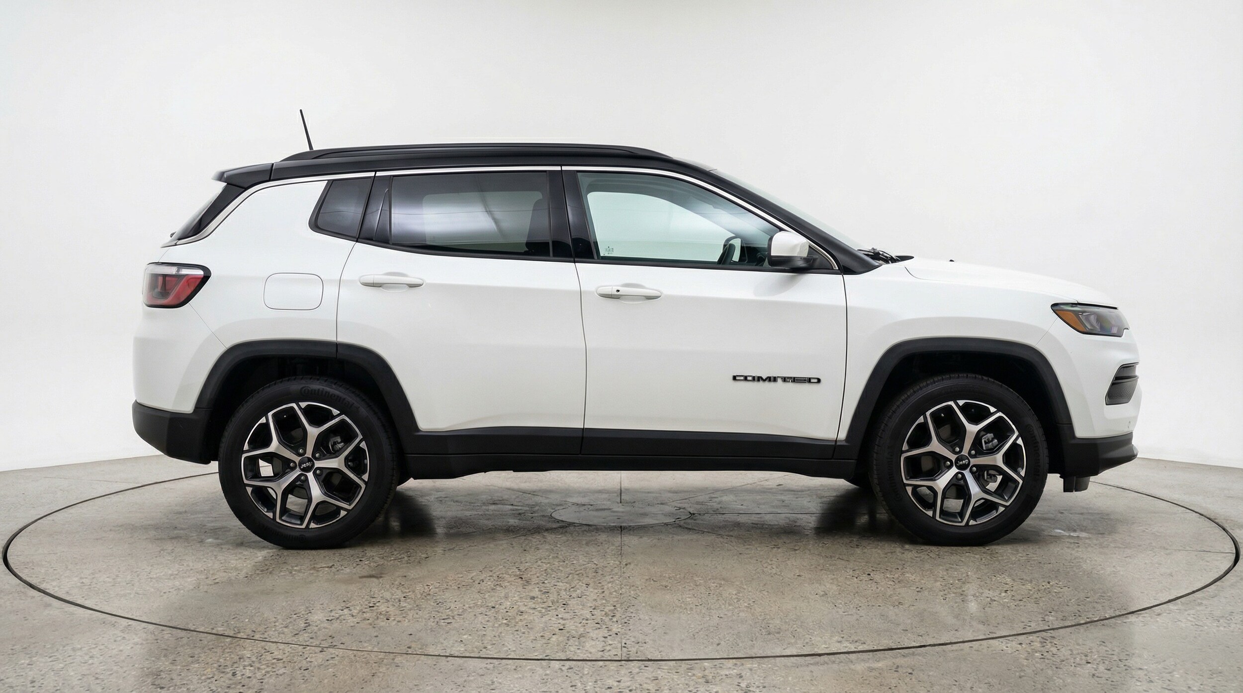 Thumbnail: 2025 Jeep Compass - 8