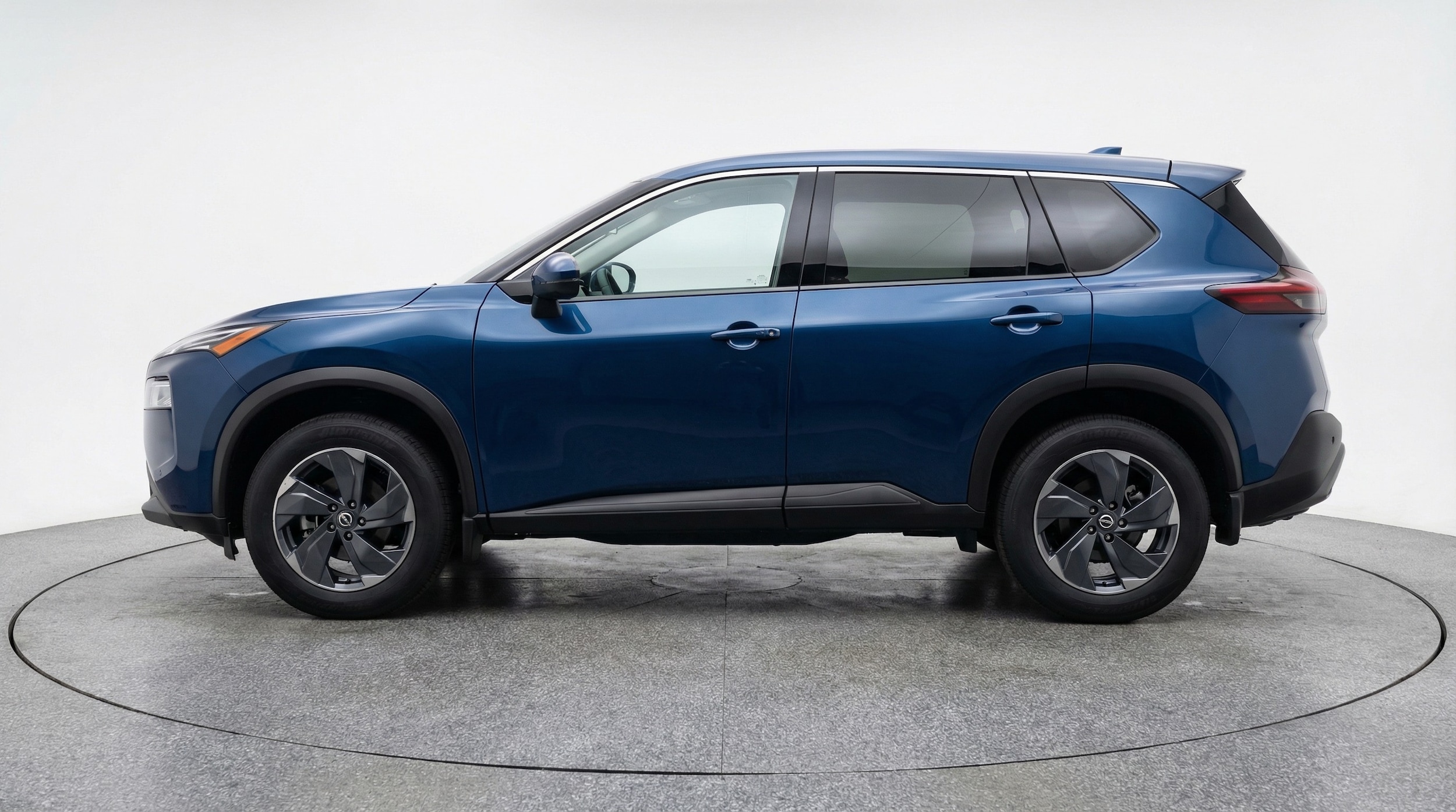 Thumbnail: 2025 Nissan Rogue - 4