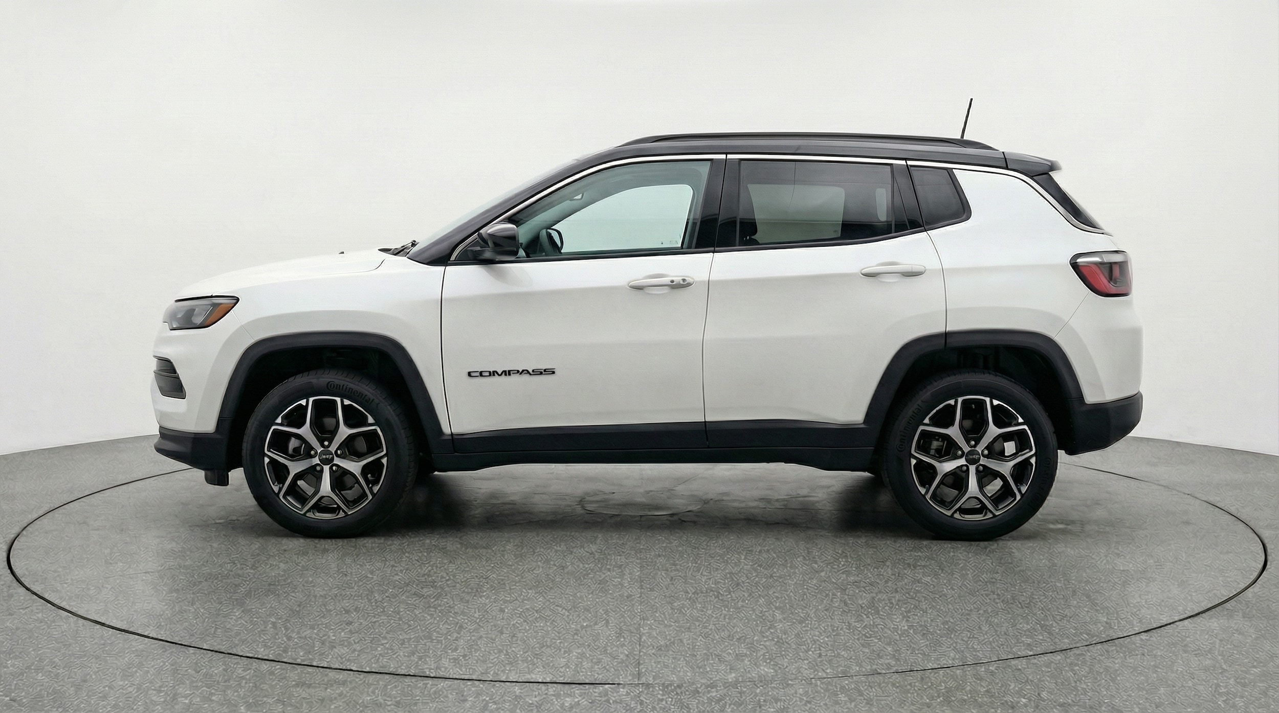 Thumbnail: 2025 Jeep Compass - 4