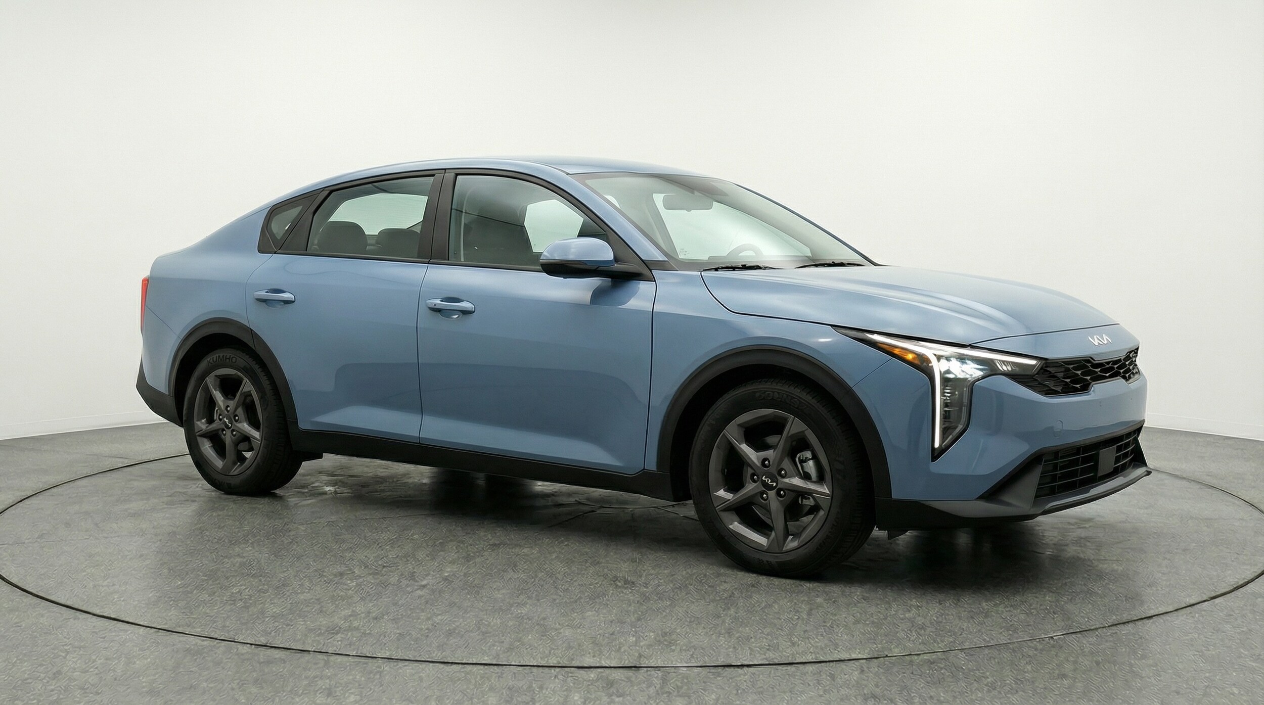 Thumbnail: 2025 Kia K4 - 1