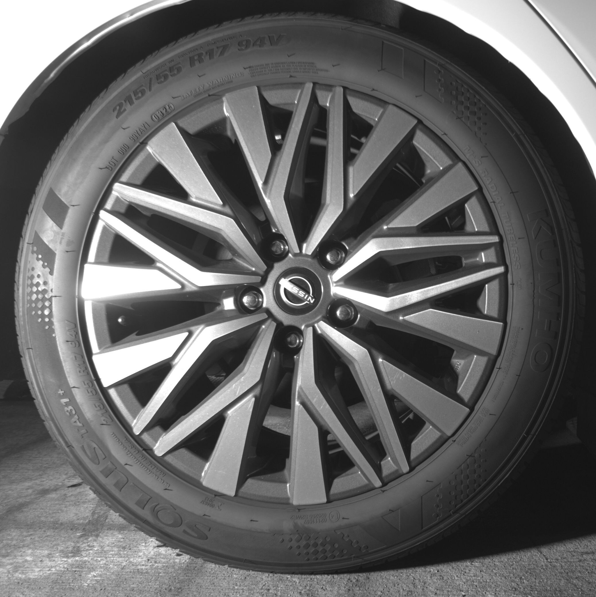 Thumbnail: 2025 Nissan Altima - 12