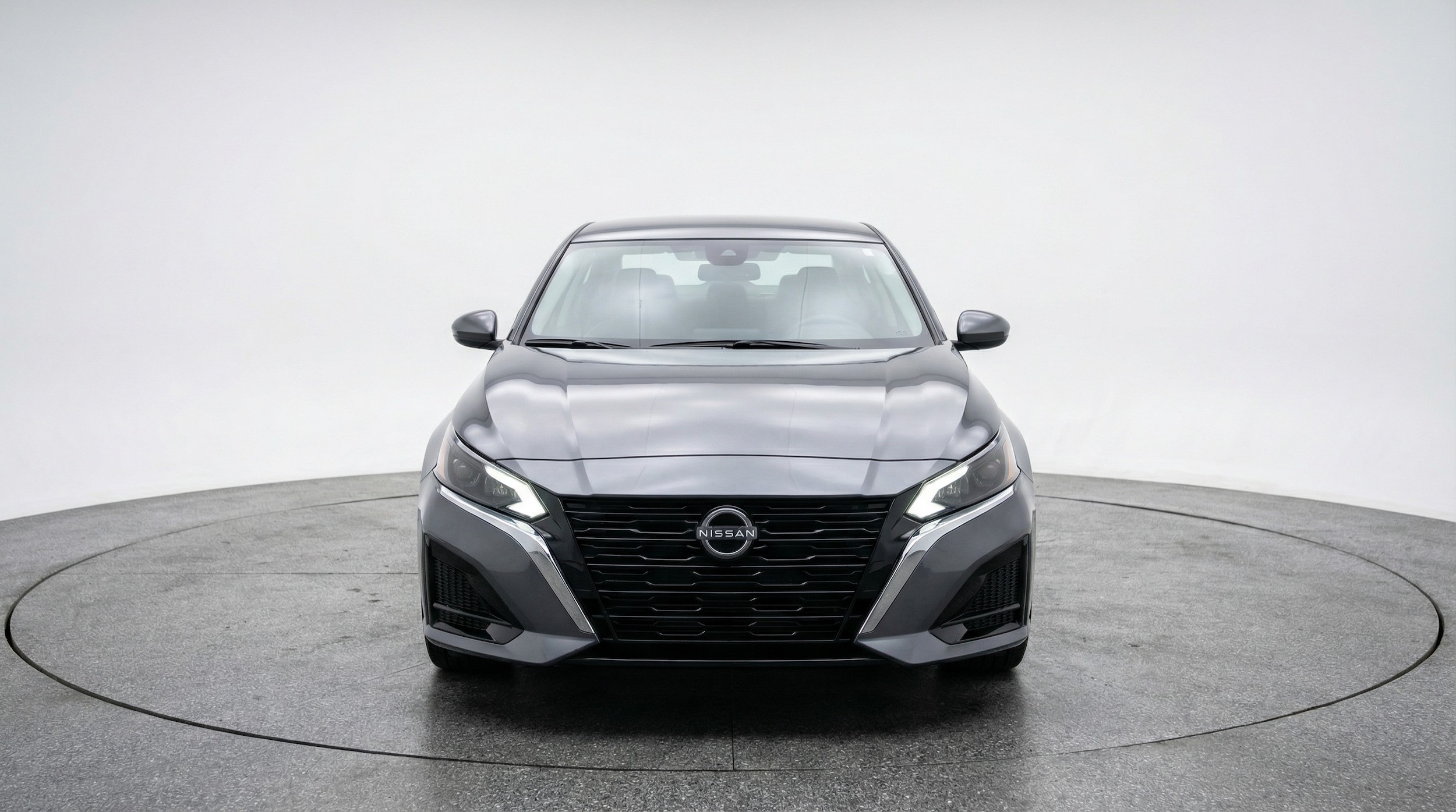 Thumbnail: 2025 Nissan Altima - 2