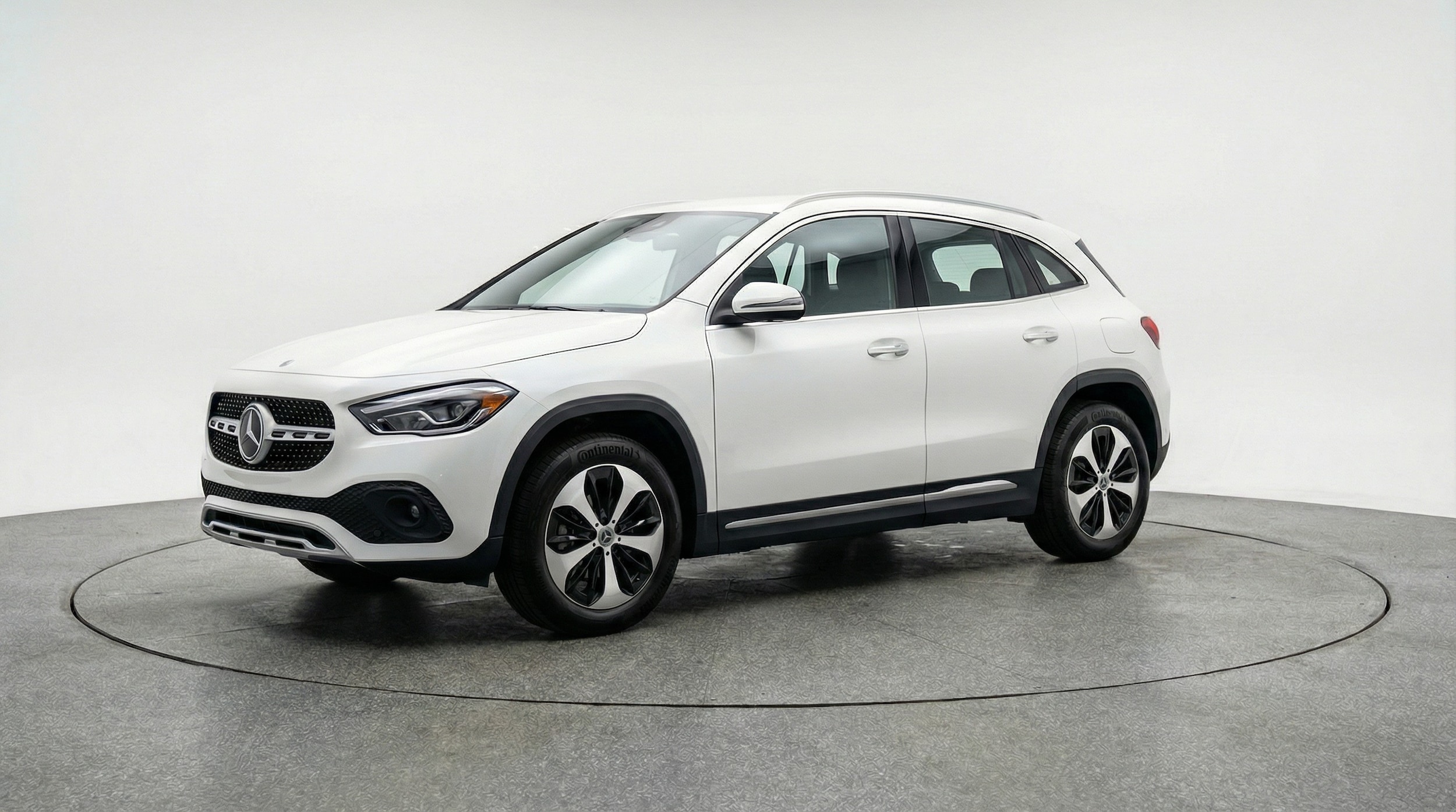 Thumbnail: 2025 Mercedes-Benz GLA - 3