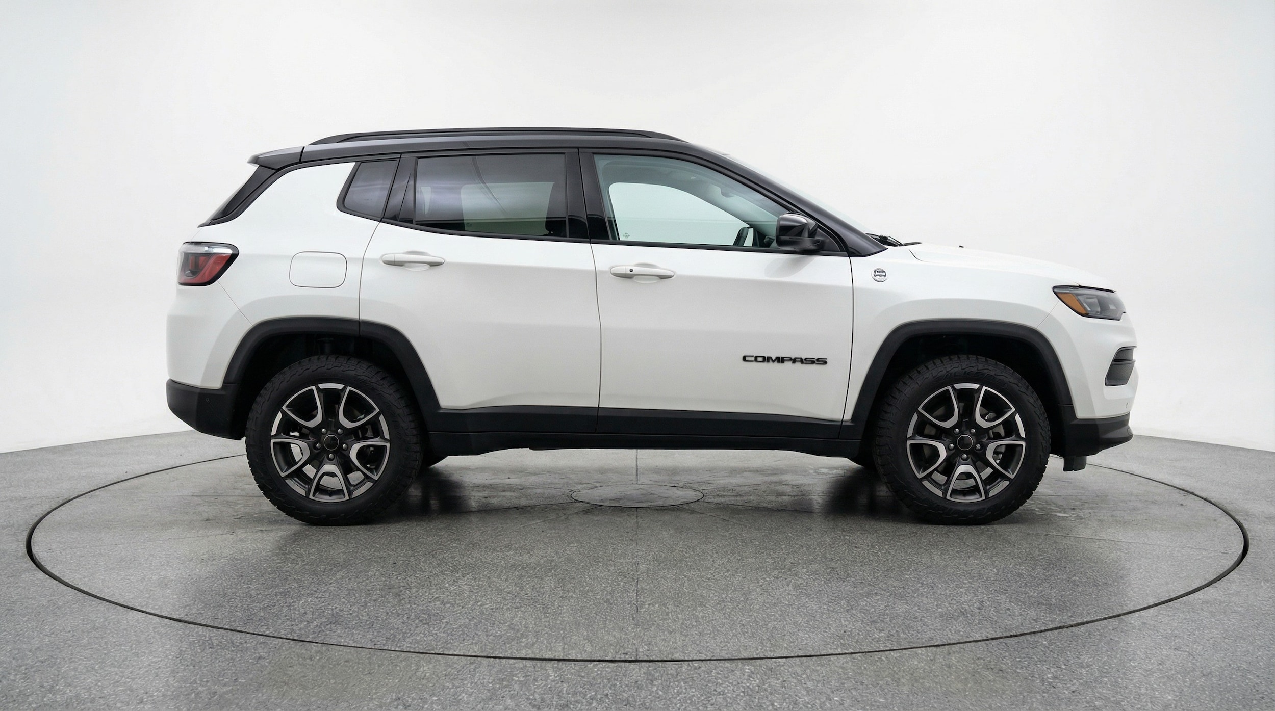 Thumbnail: 2025 Jeep Compass - 8