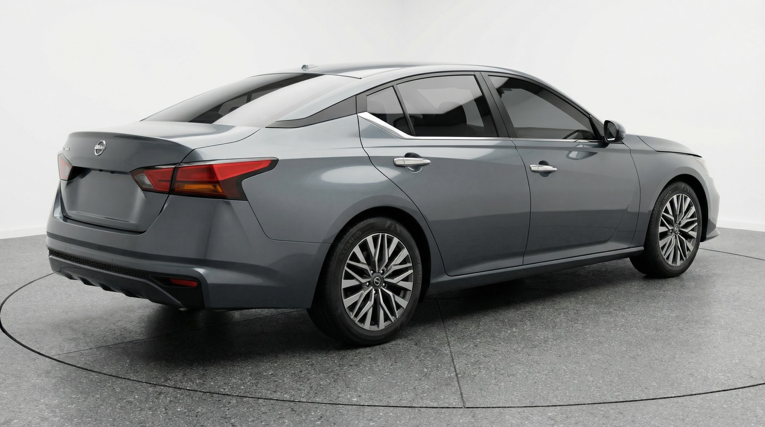 Thumbnail: 2025 Nissan Altima - 7