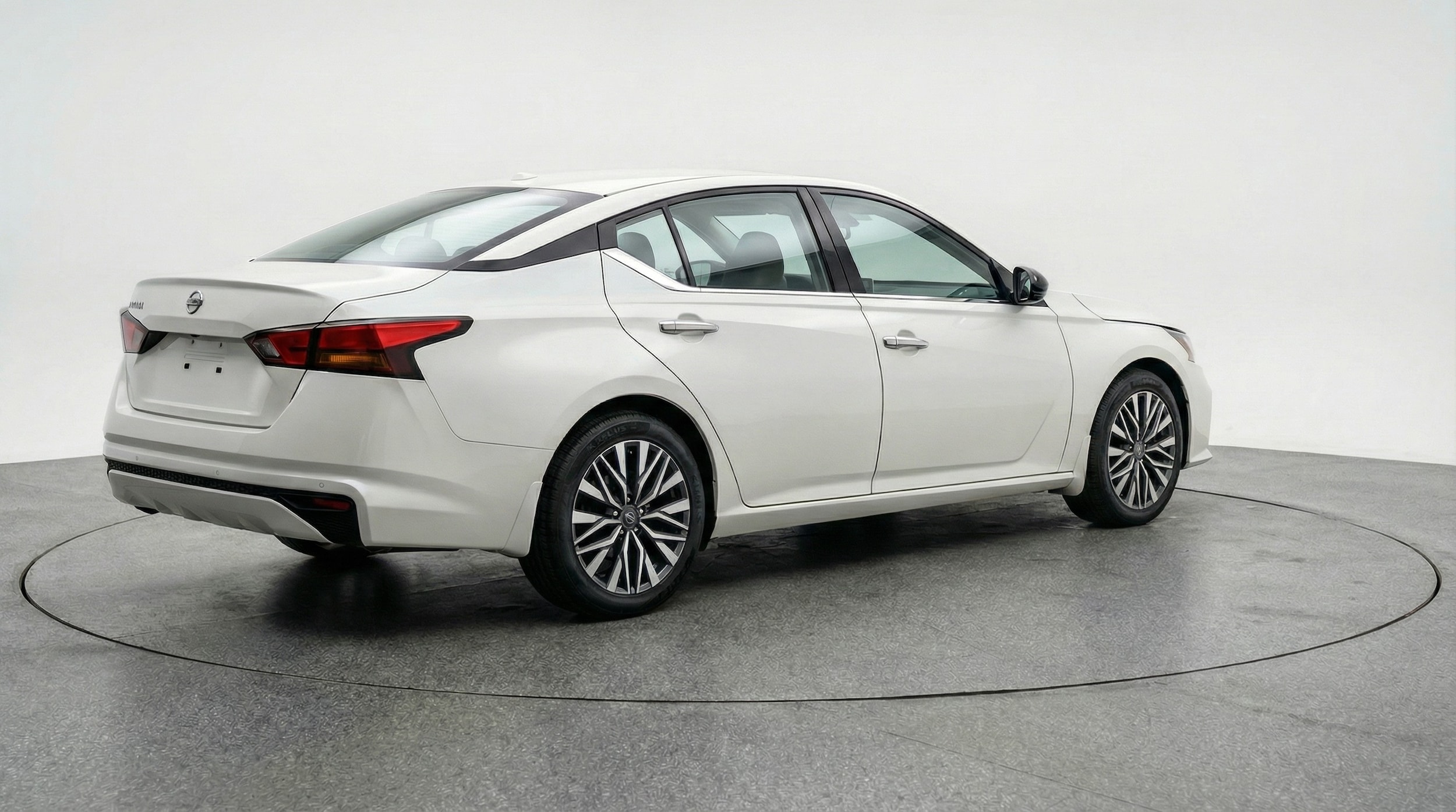 Thumbnail: 2025 Nissan Altima - 7