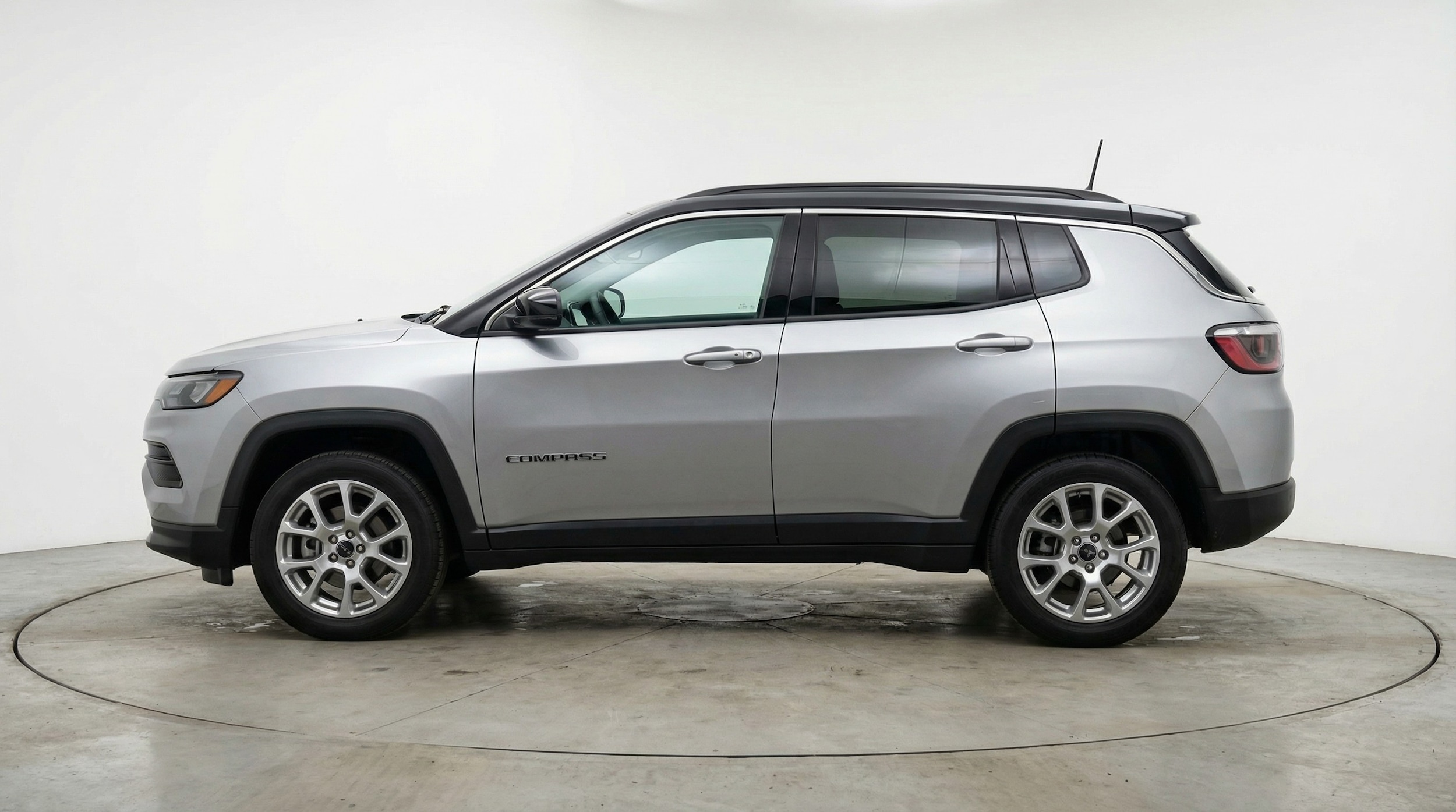 Thumbnail: 2025 Jeep Compass - 4