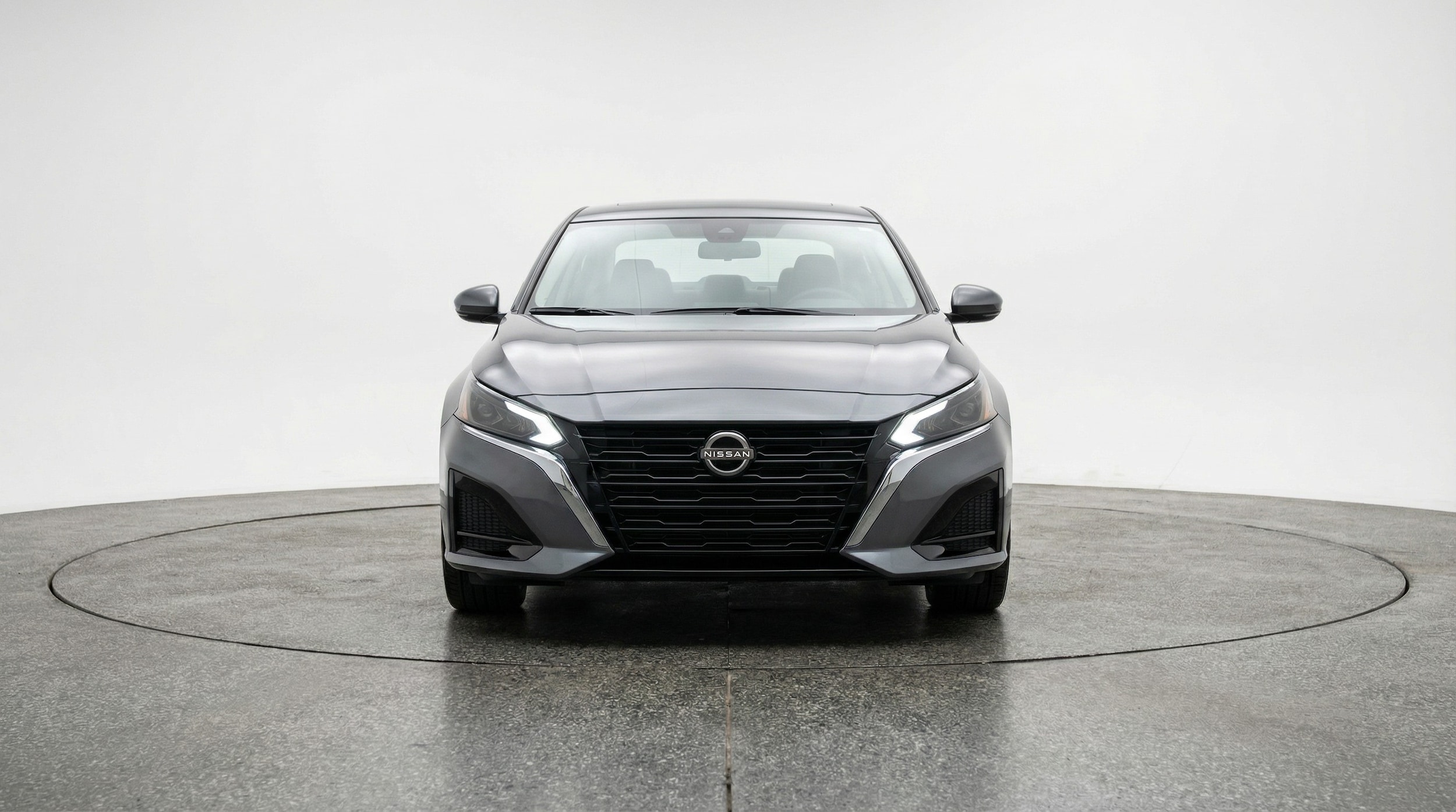 Thumbnail: 2025 Nissan Altima - 2