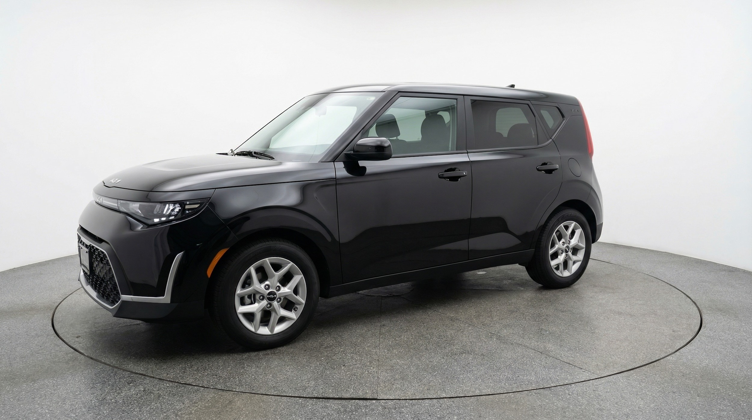 Thumbnail: 2025 Kia Soul - 3