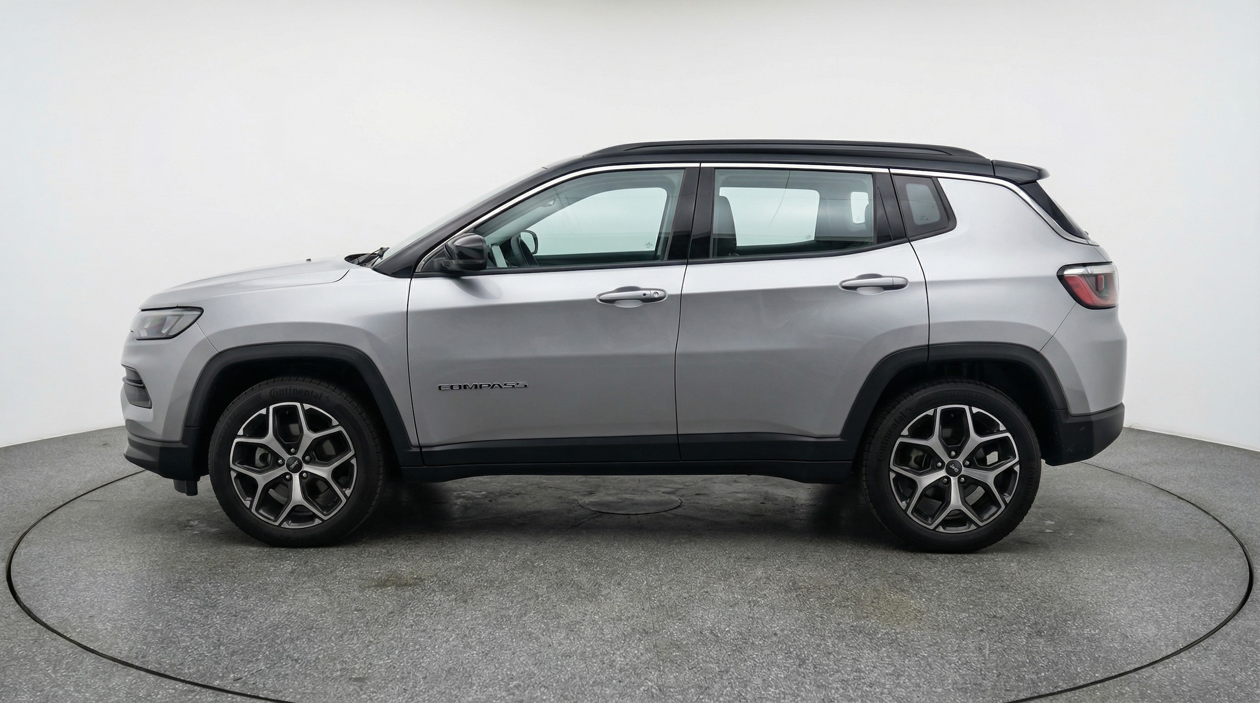 Thumbnail: 2025 Jeep Compass - 4