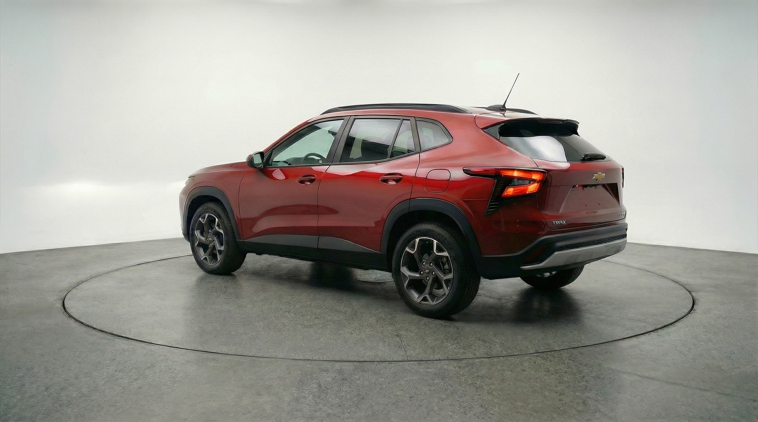 Thumbnail: 2025 Chevrolet Trax - 5