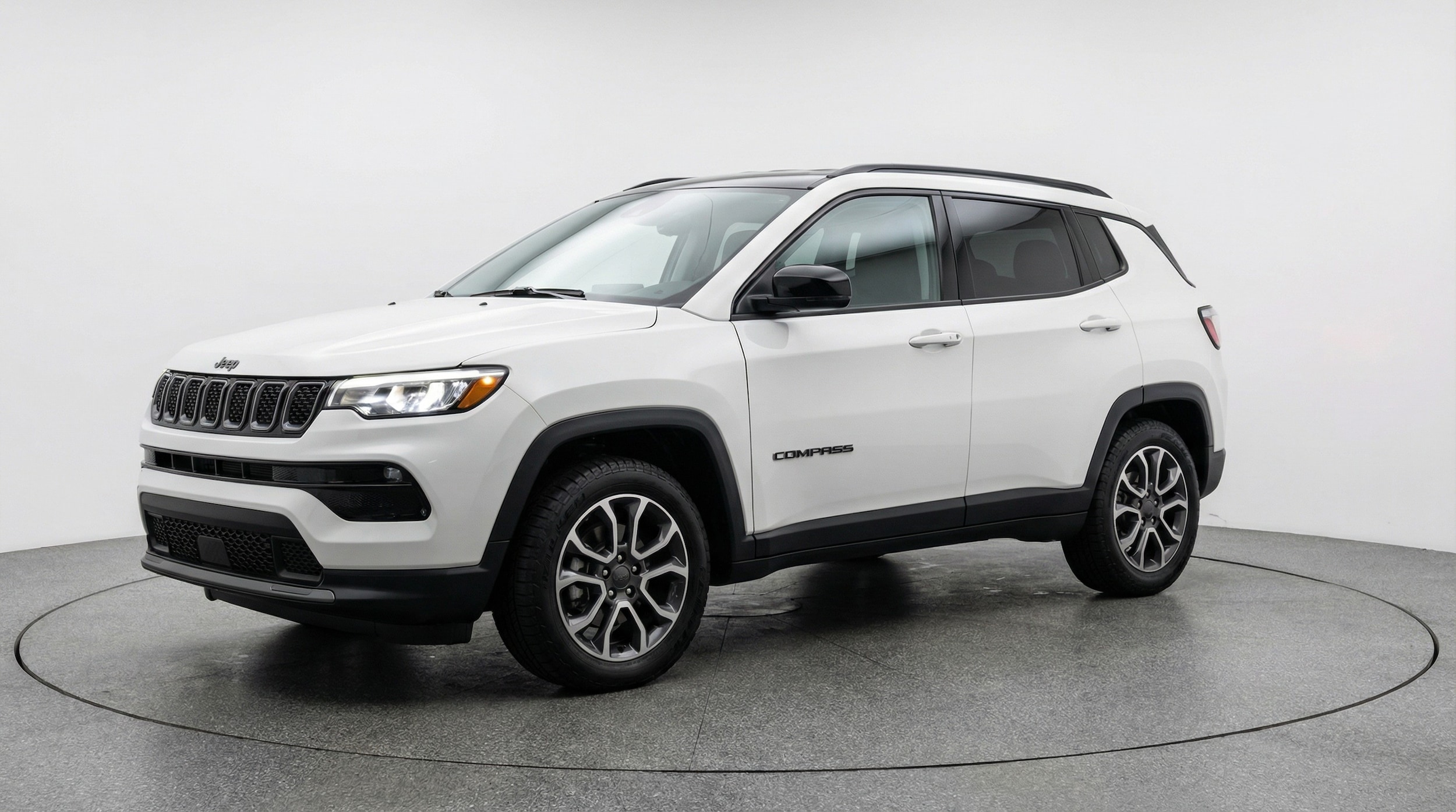 Thumbnail: 2025 Jeep Compass - 3