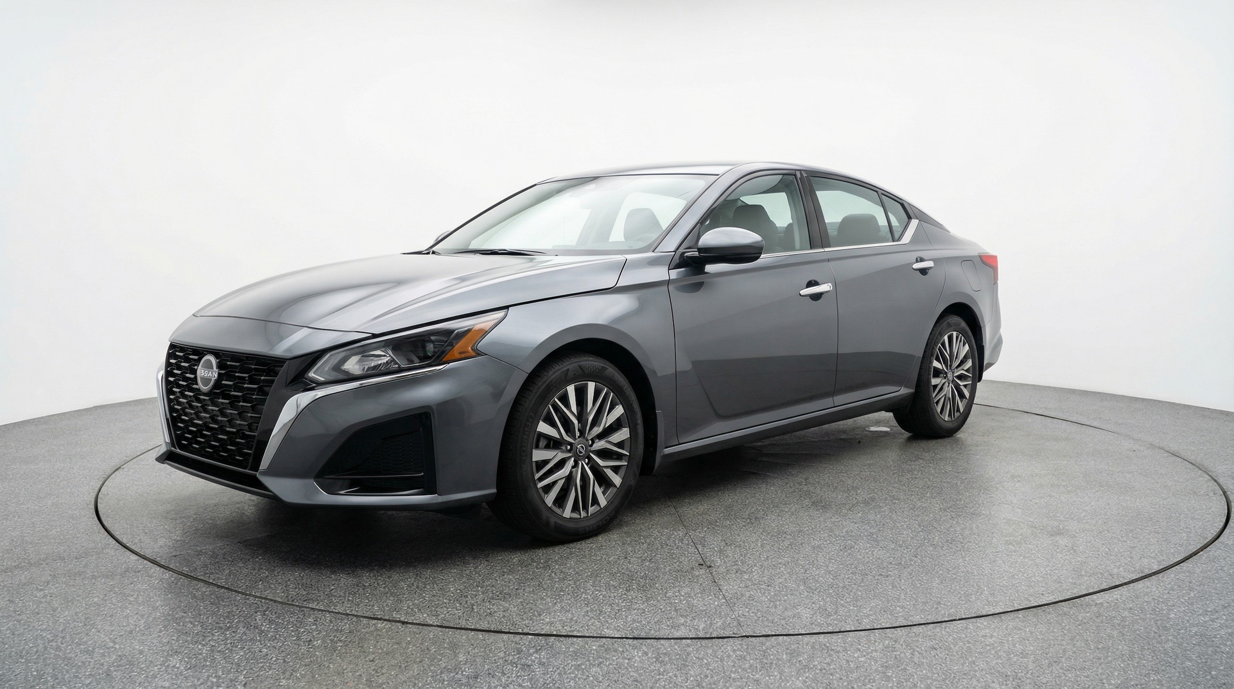 Thumbnail: 2025 Nissan Altima - 3