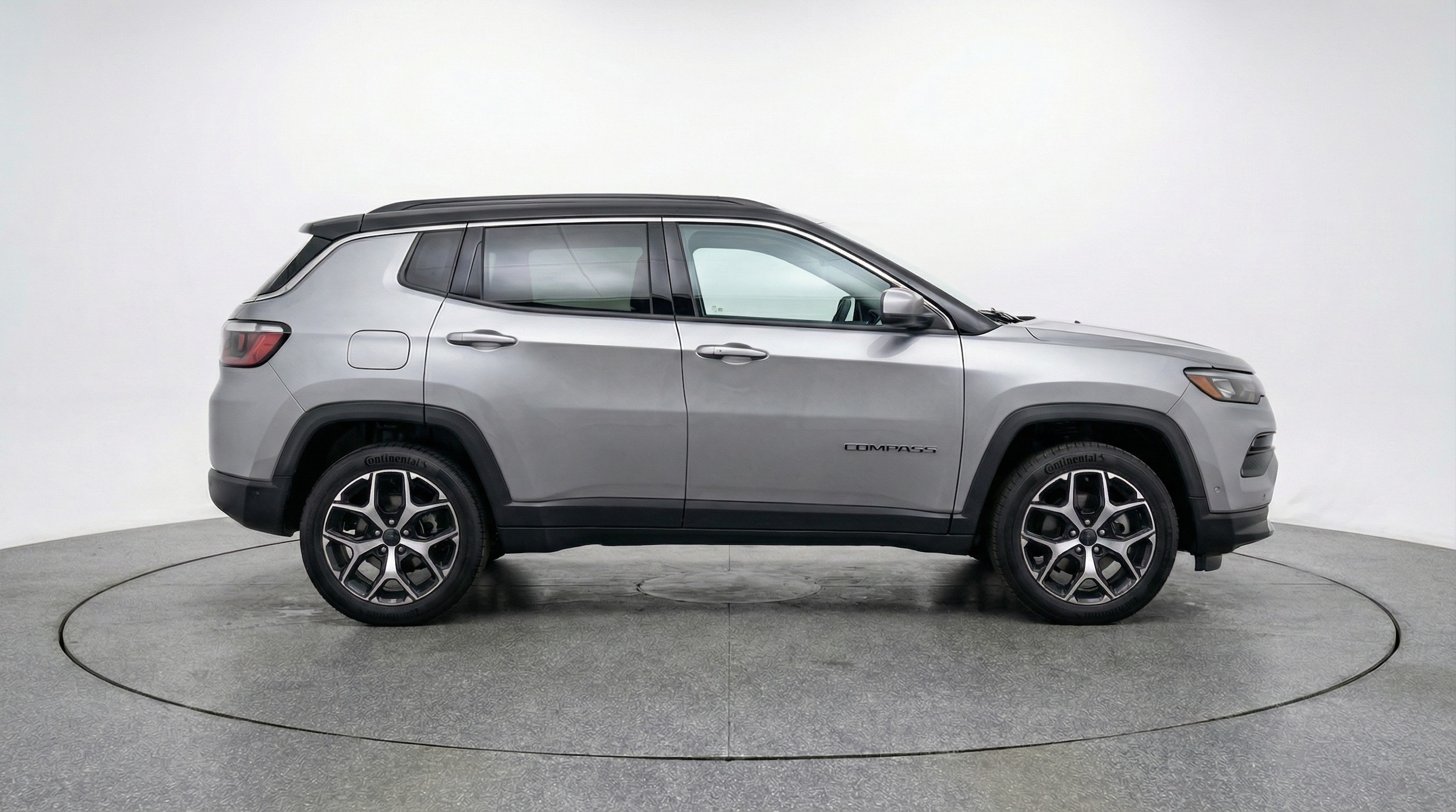 Thumbnail: 2025 Jeep Compass - 8