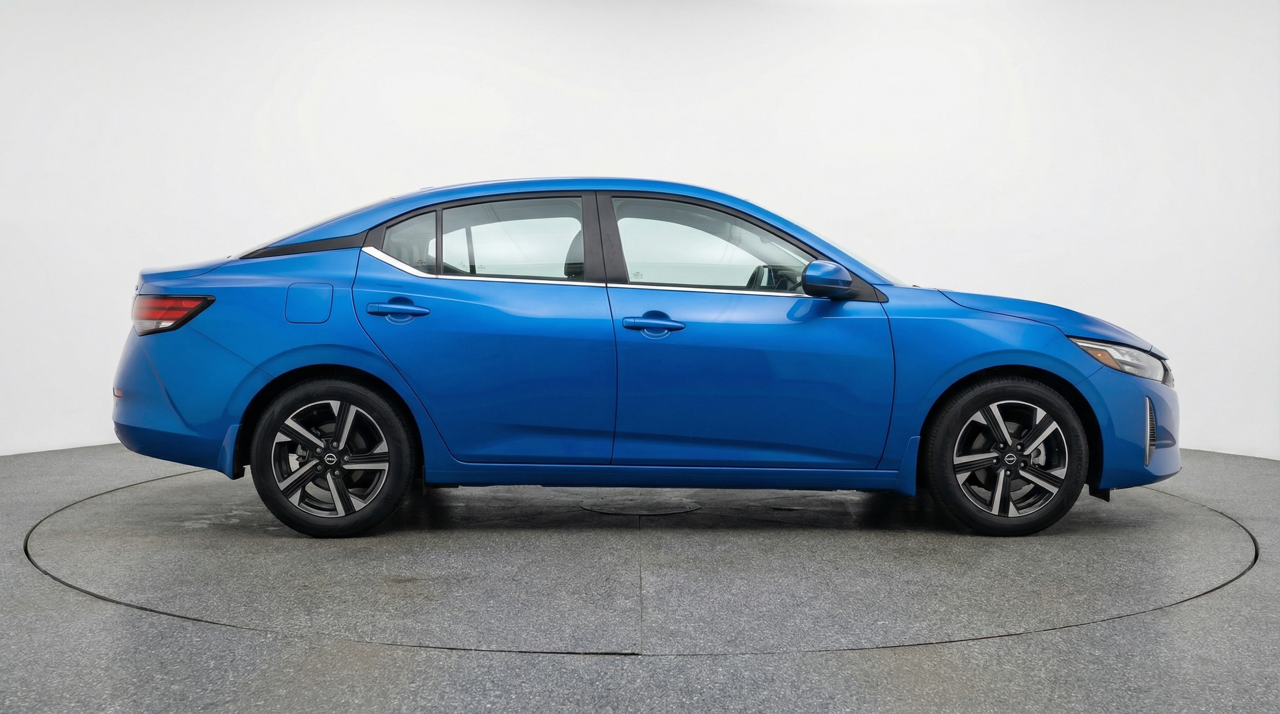 Thumbnail: 2025 Nissan Sentra - 8