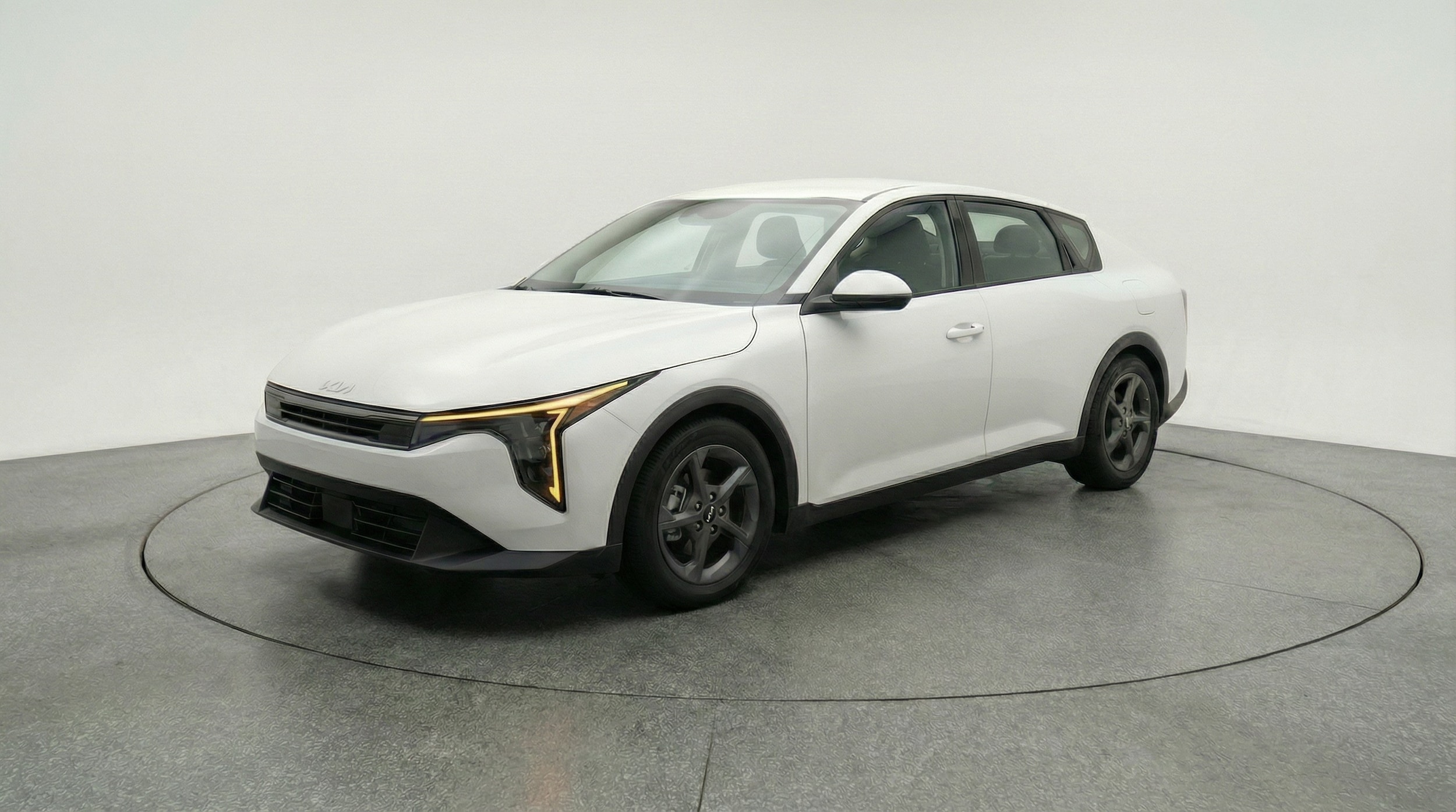 Thumbnail: 2025 Kia K4 - 3