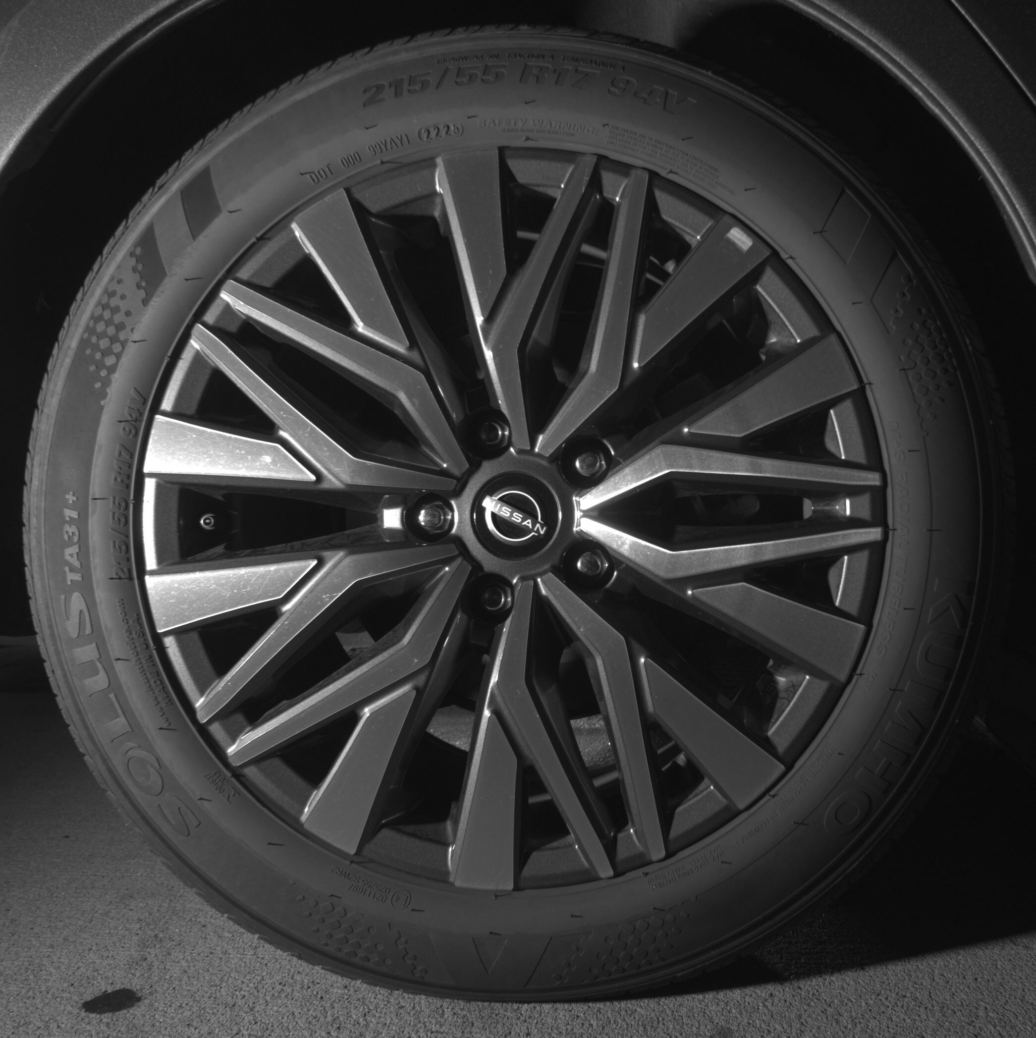 Thumbnail: 2025 Nissan Altima - 12