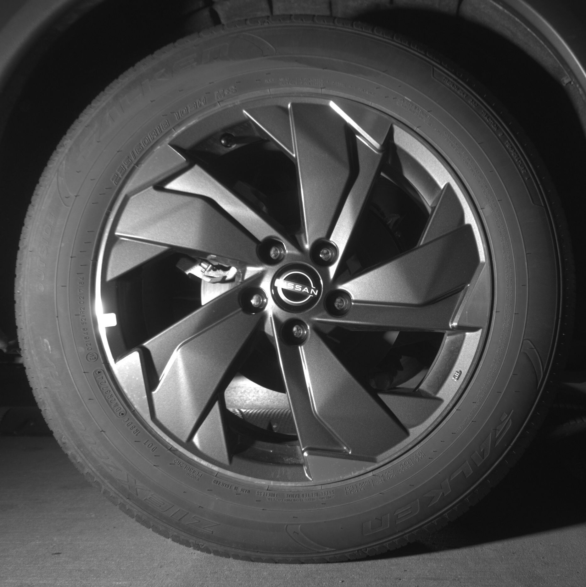 Thumbnail: 2025 Nissan Rogue - 12