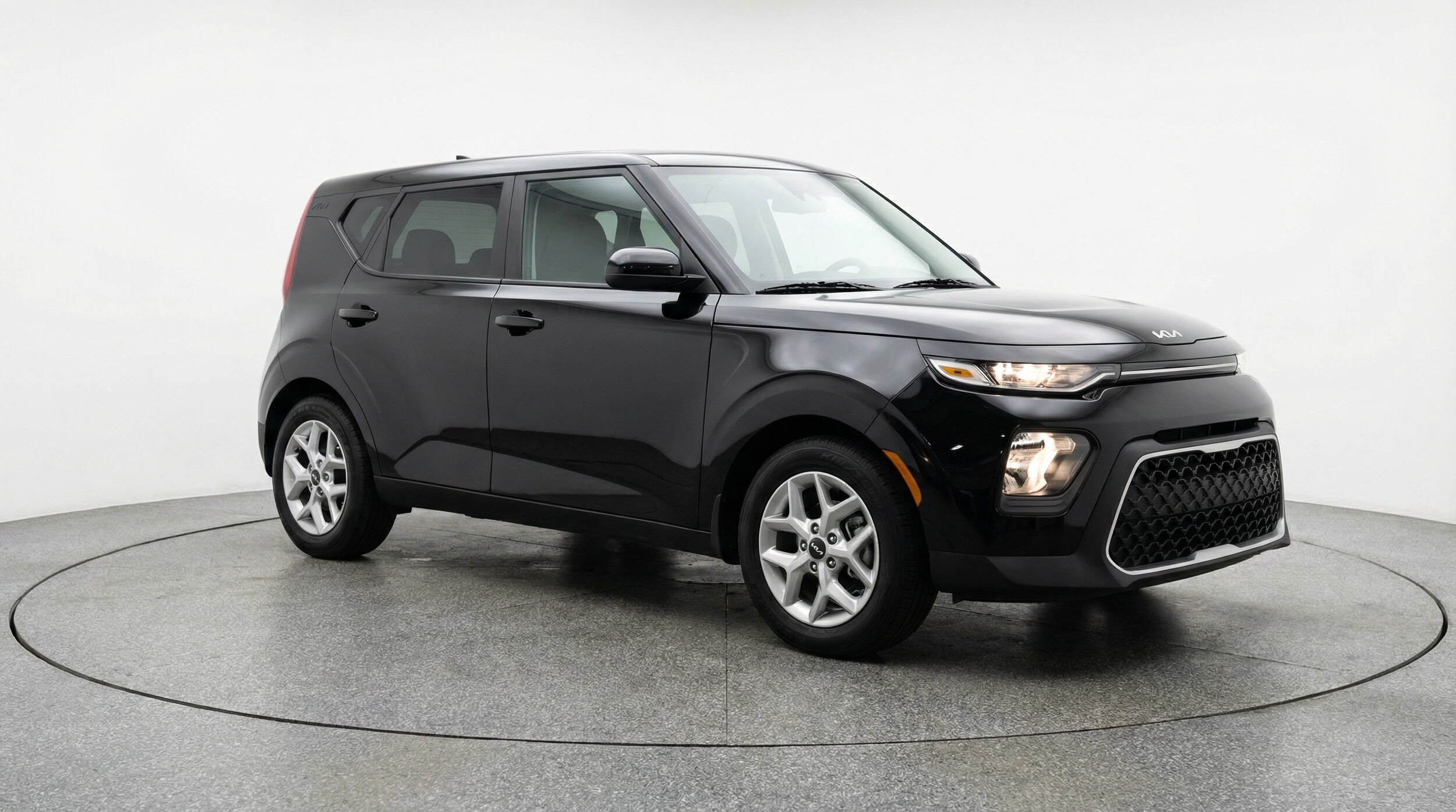 Thumbnail: 2025 Kia Soul - 1