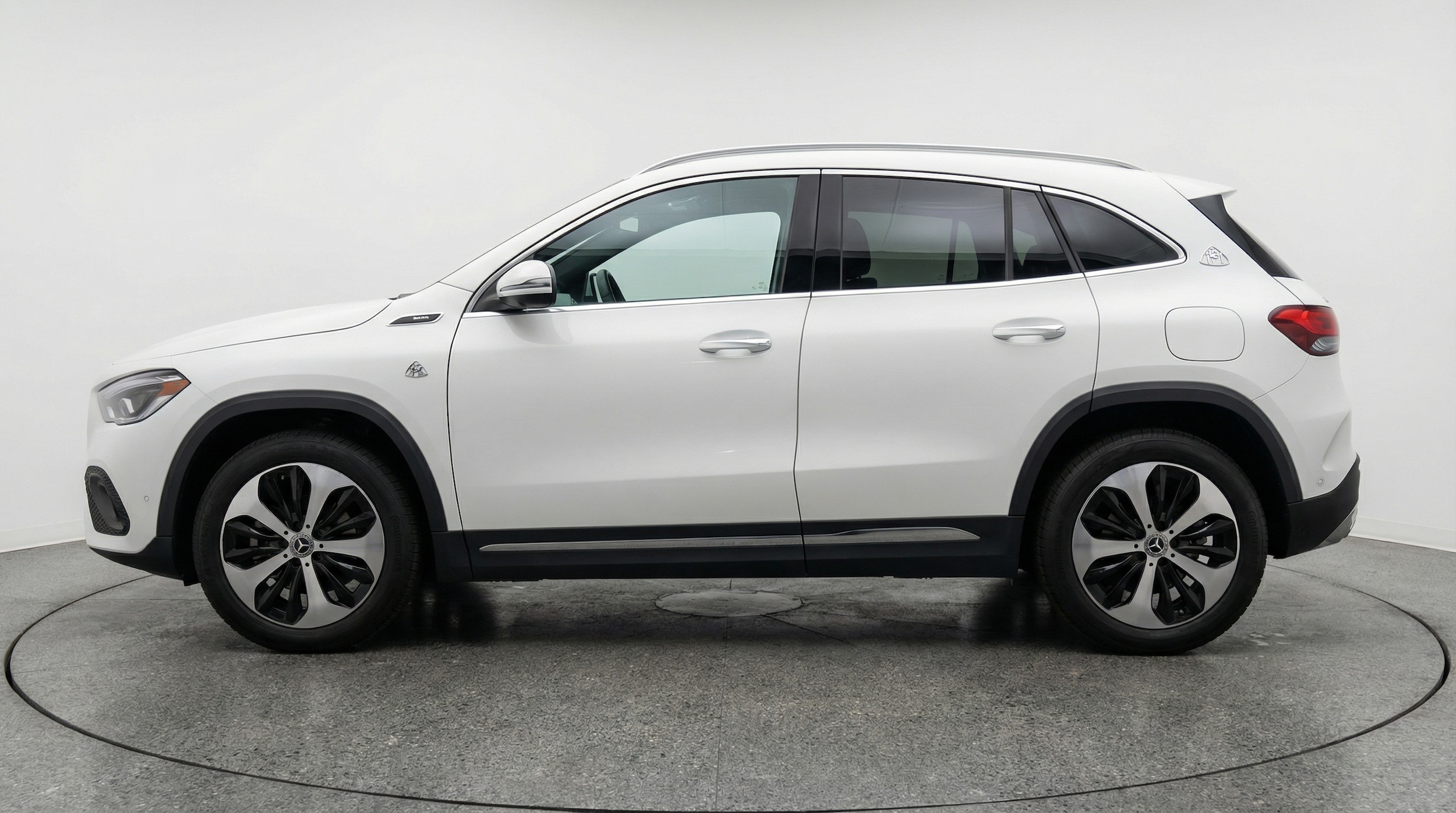 Thumbnail: 2025 Mercedes-Benz GLA - 4