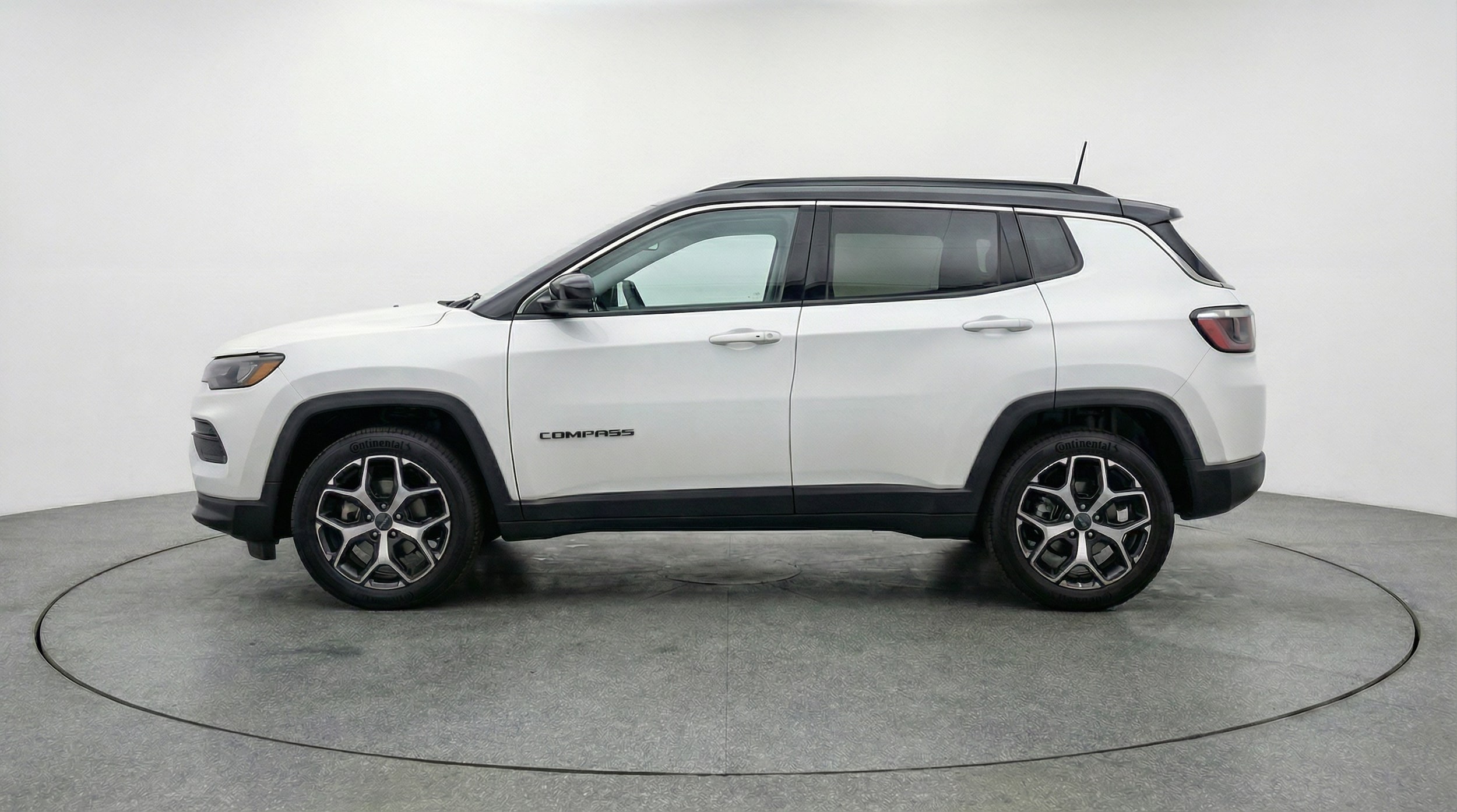 Thumbnail: 2025 Jeep Compass - 4