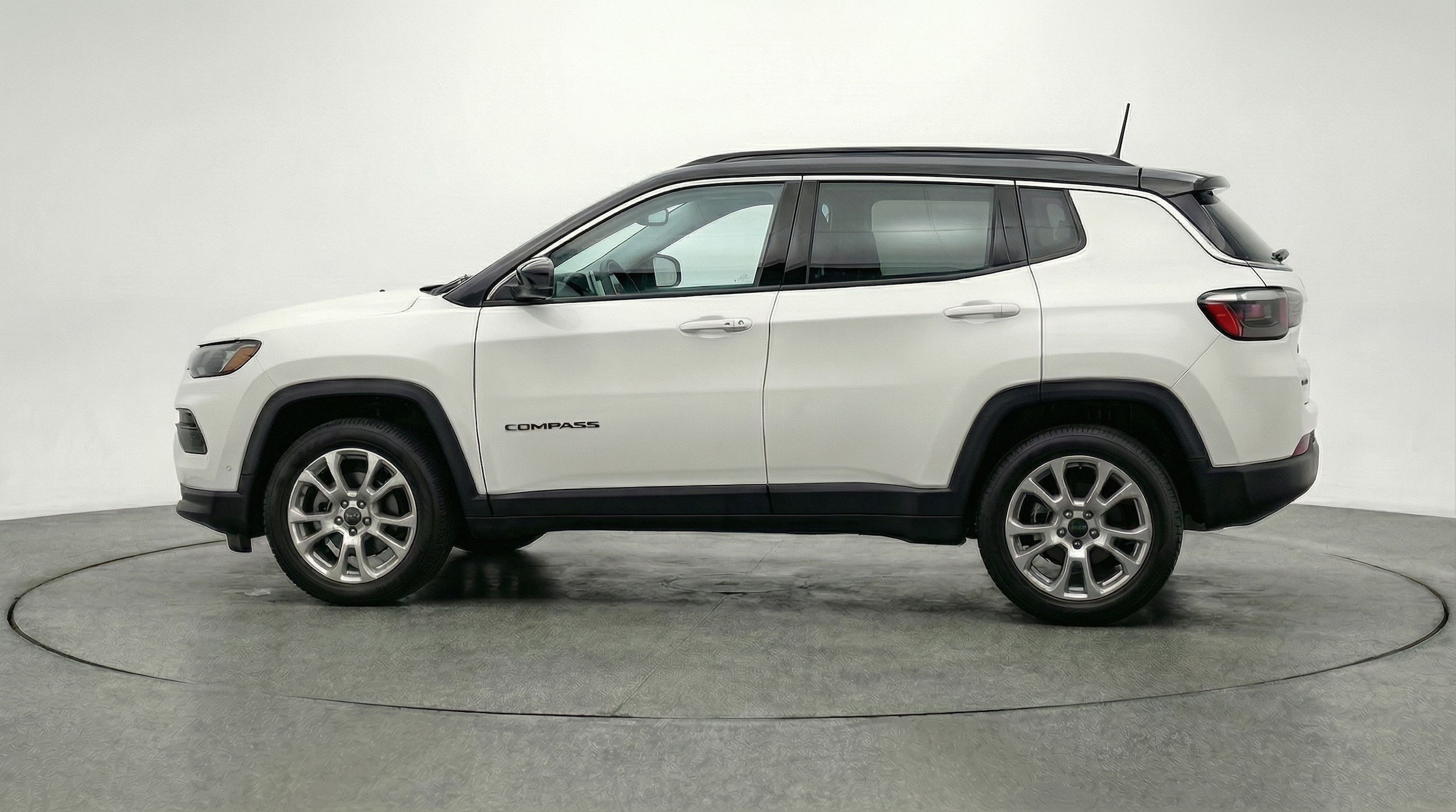 Thumbnail: 2025 Jeep Compass - 4