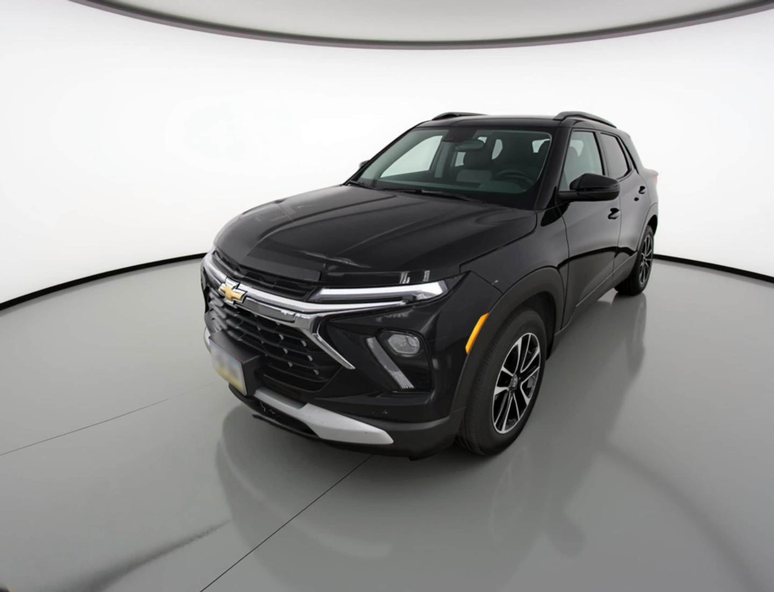 Thumbnail: 2025 Chevrolet TrailBlazer - 3