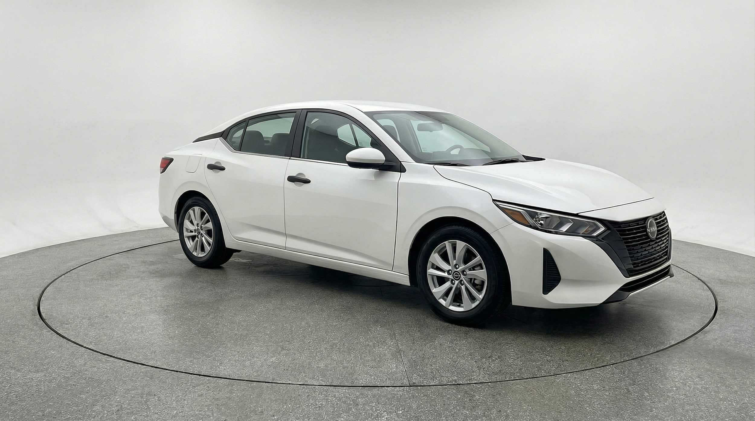 Thumbnail: 2025 Nissan Sentra - 1