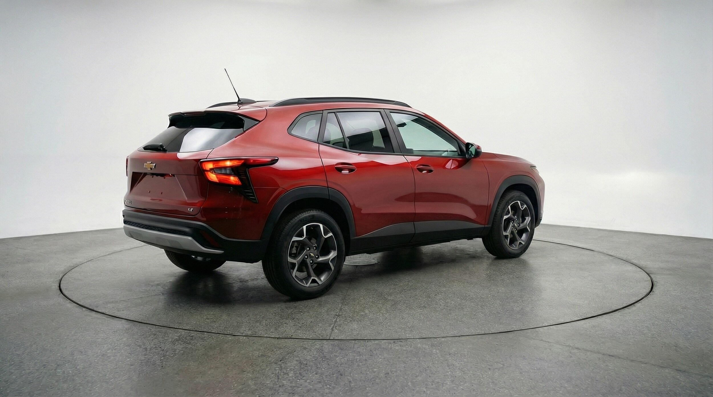 Thumbnail: 2025 Chevrolet Trax - 7