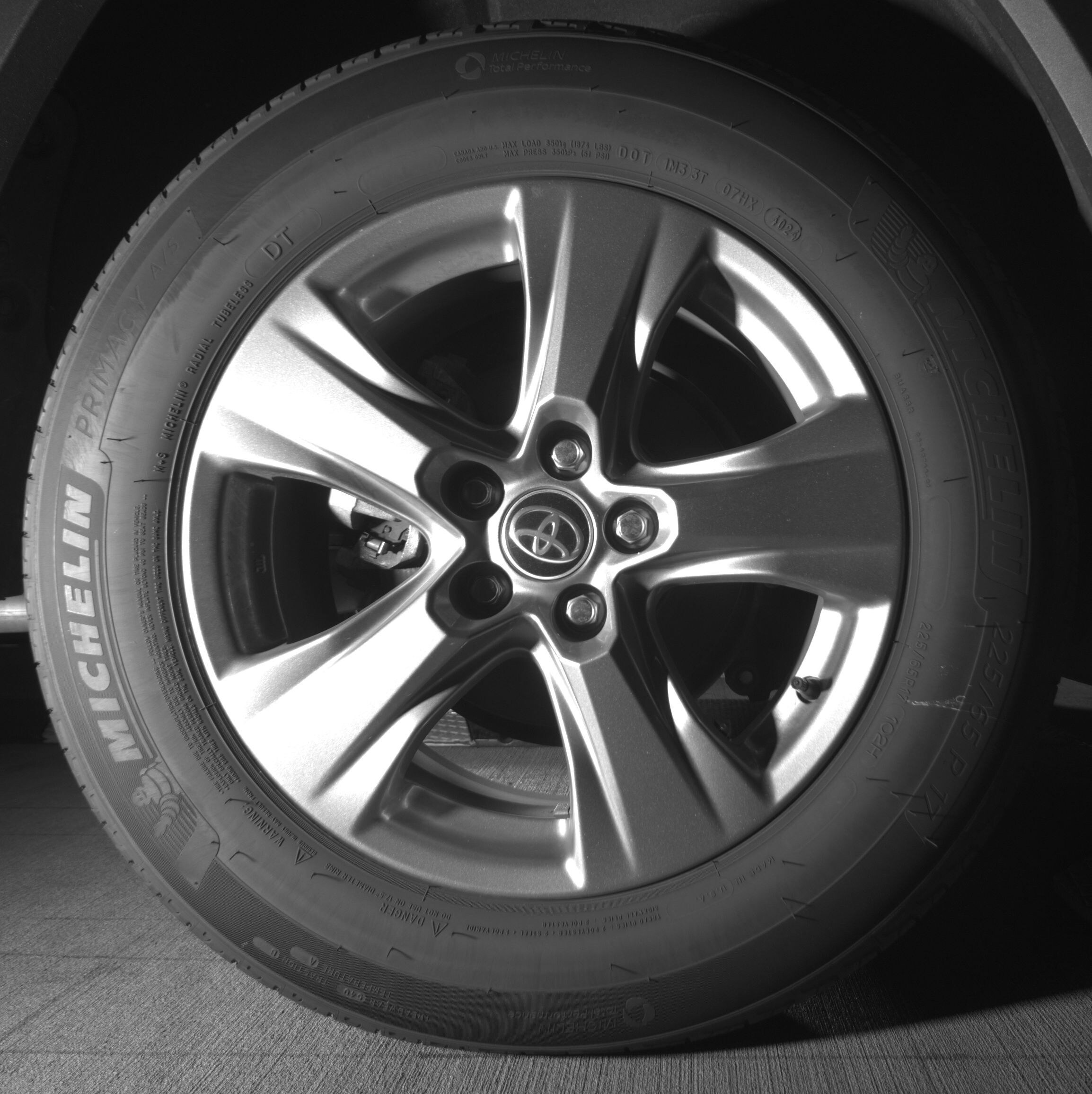 Thumbnail: 2025 Toyota RAV4 - 12