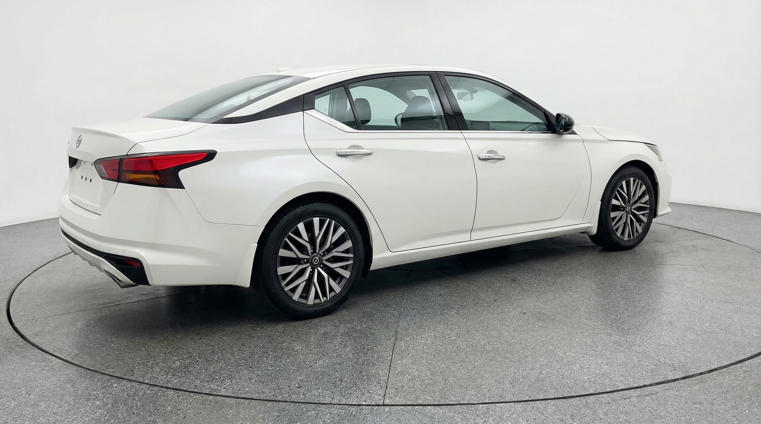 Thumbnail: 2025 Nissan Altima - 7