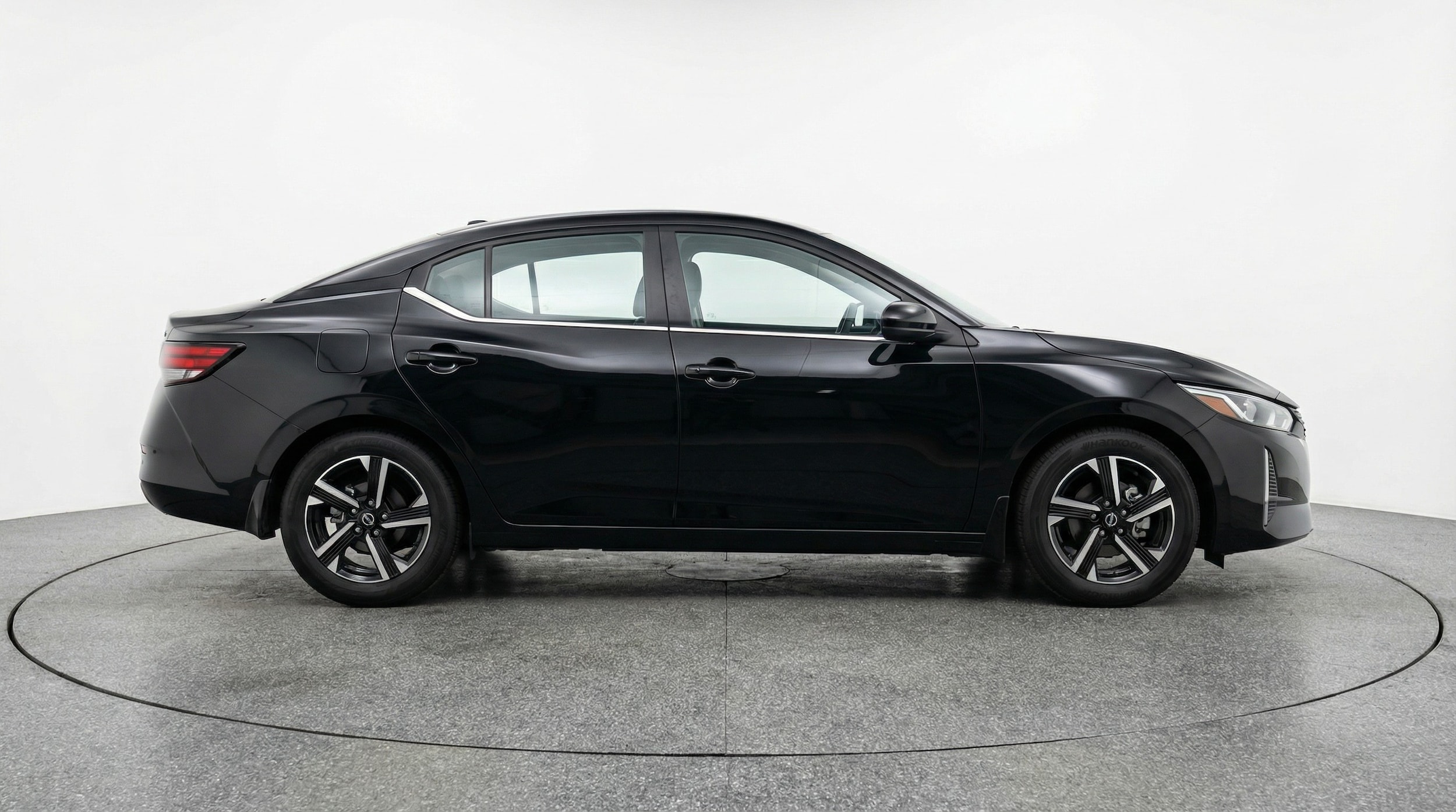 Thumbnail: 2025 Nissan Sentra - 8