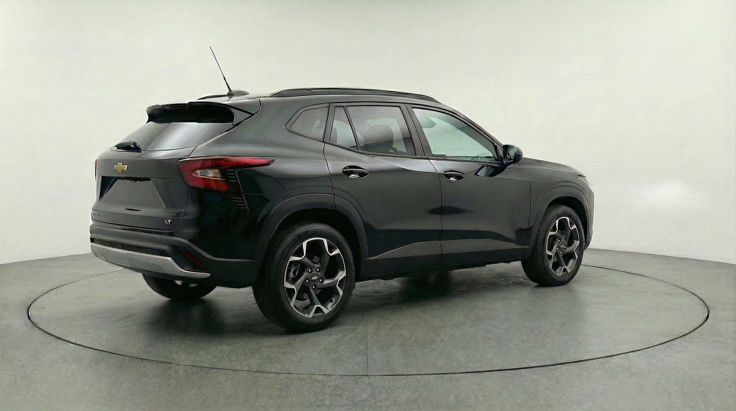 Thumbnail: 2025 Chevrolet Trax - 7