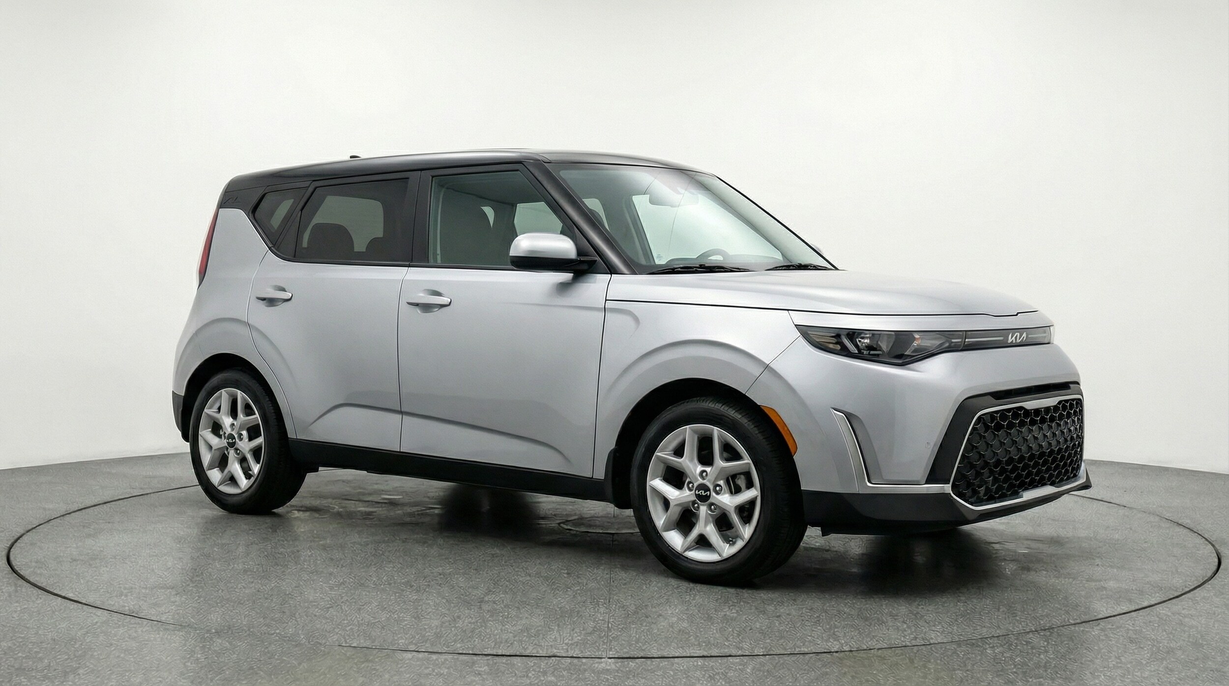 Thumbnail: 2025 Kia Soul - 1
