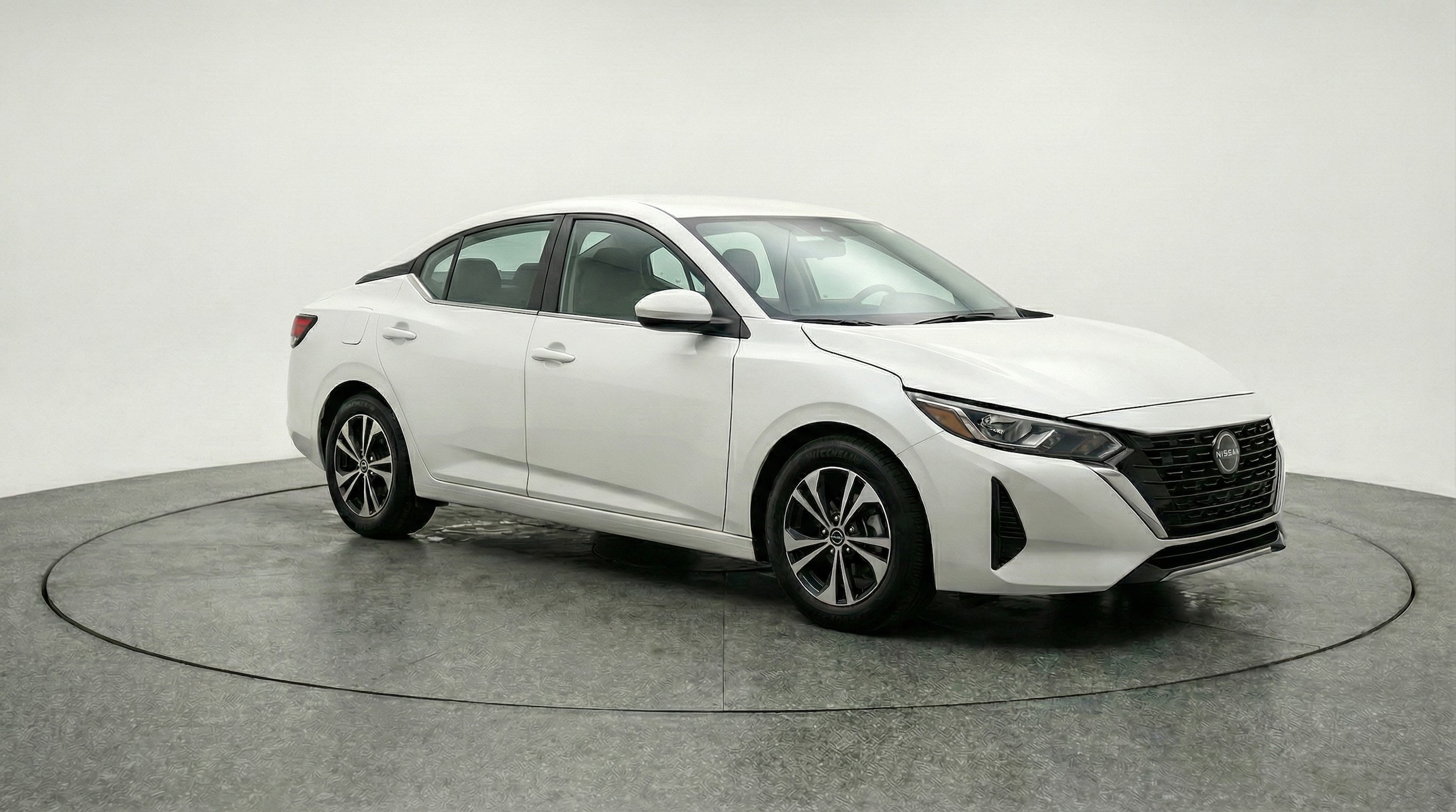 Thumbnail: 2025 Nissan Sentra - 1