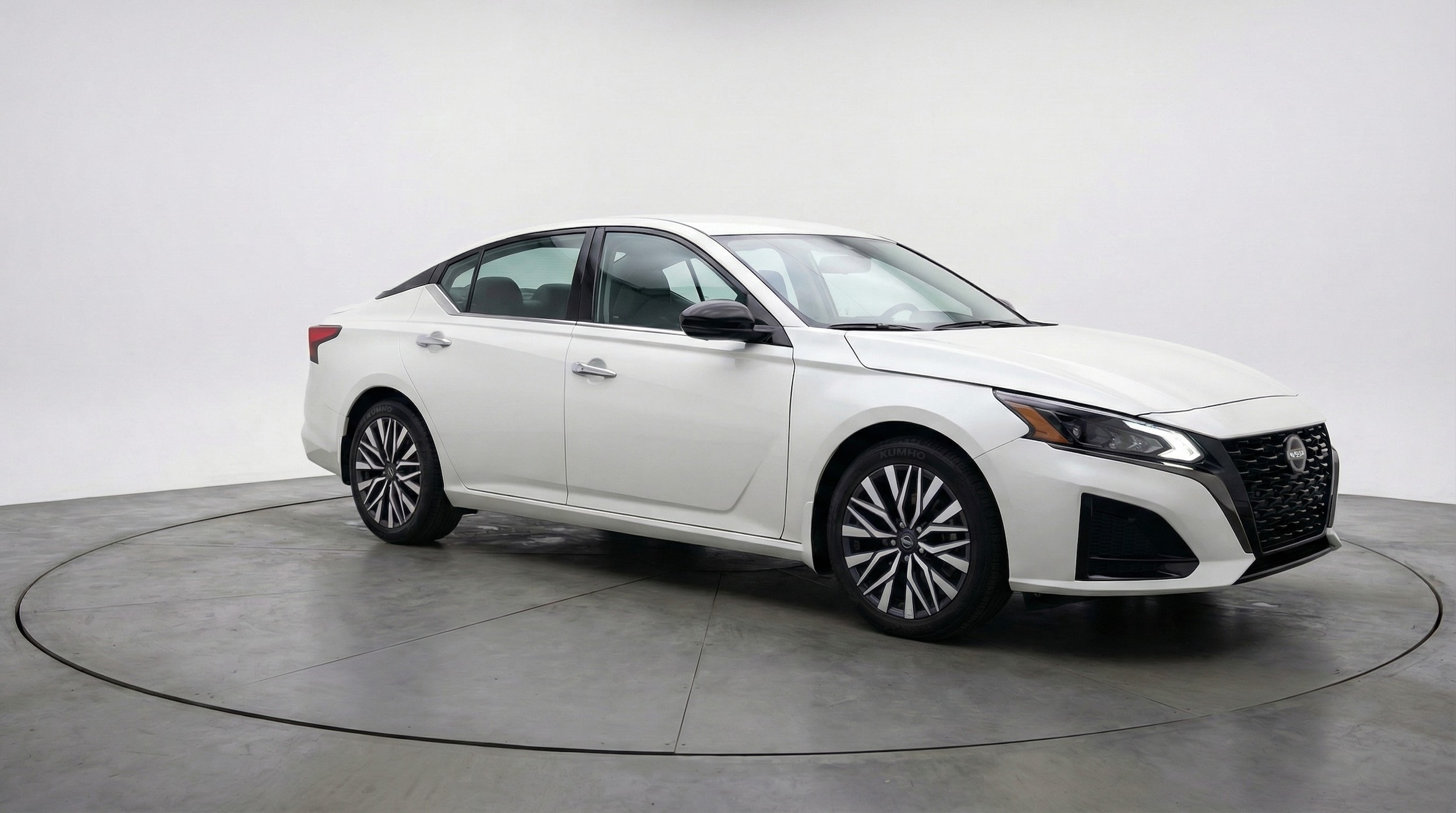 Thumbnail: 2025 Nissan Altima - 1