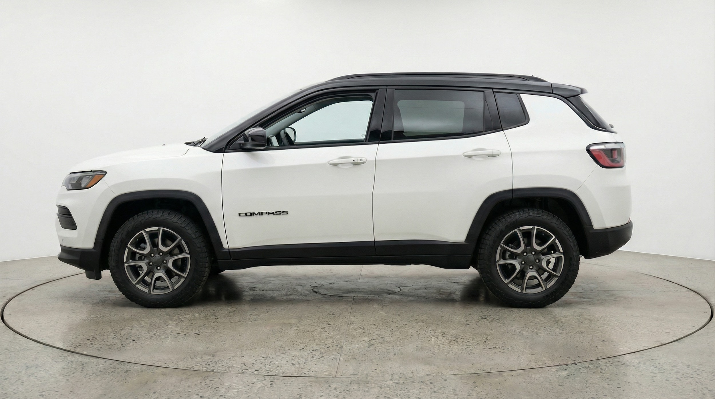 Thumbnail: 2025 Jeep Compass - 4