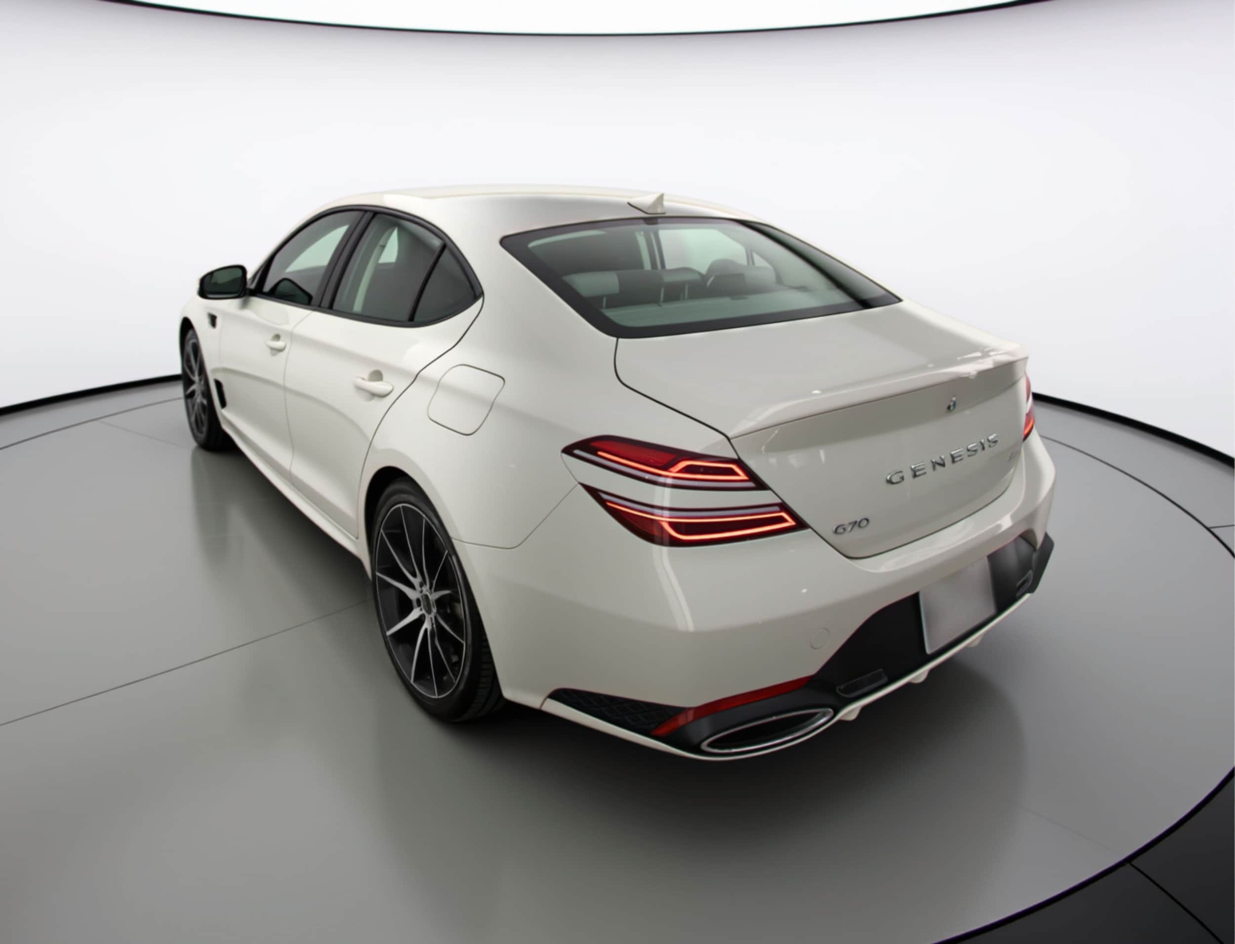 Thumbnail: 2025 Genesis G70 - 5