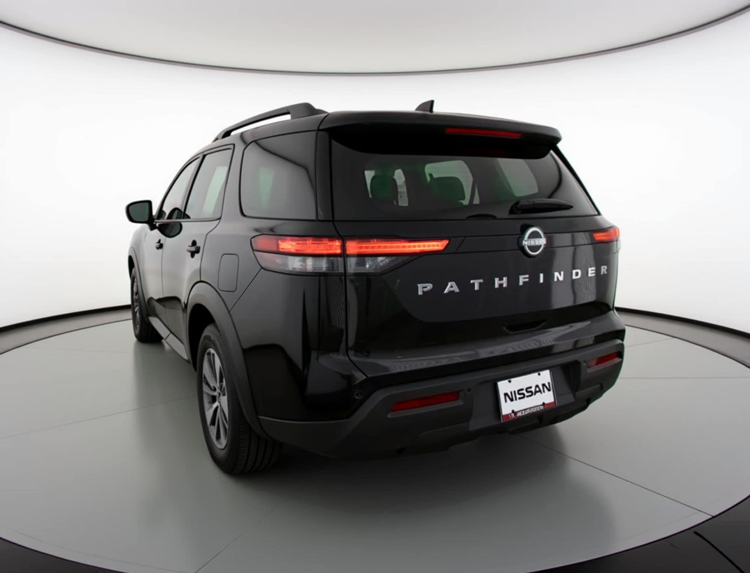 Thumbnail: 2025 Nissan Pathfinder - 5