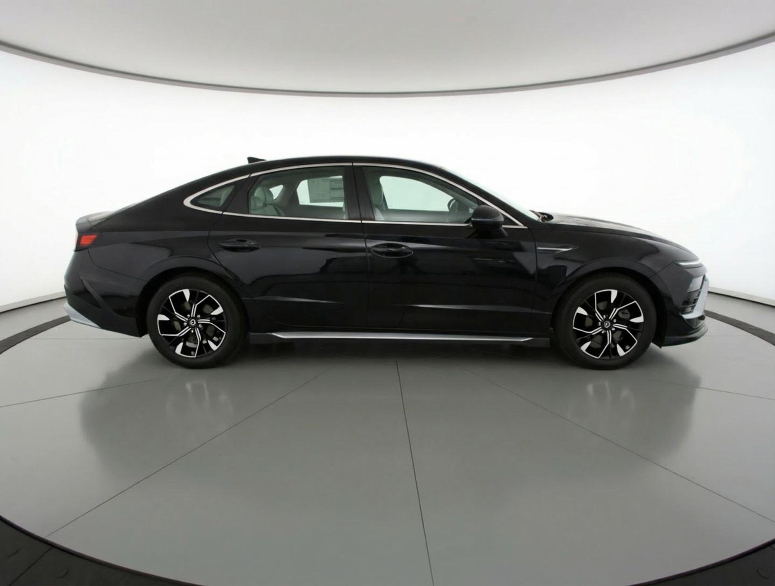 Thumbnail: 2025 Hyundai Sonata - 8