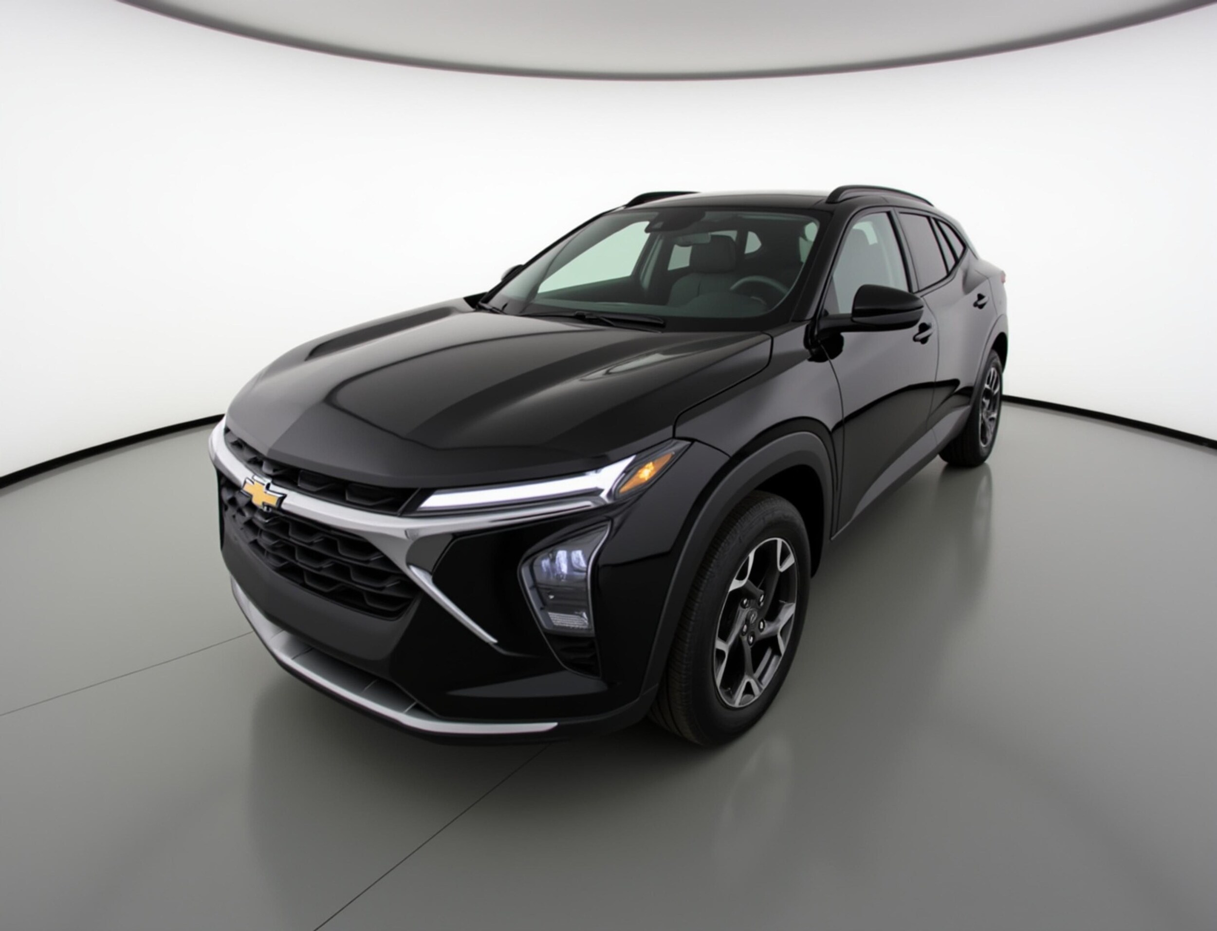 Thumbnail: 2025 Chevrolet Trax - 3