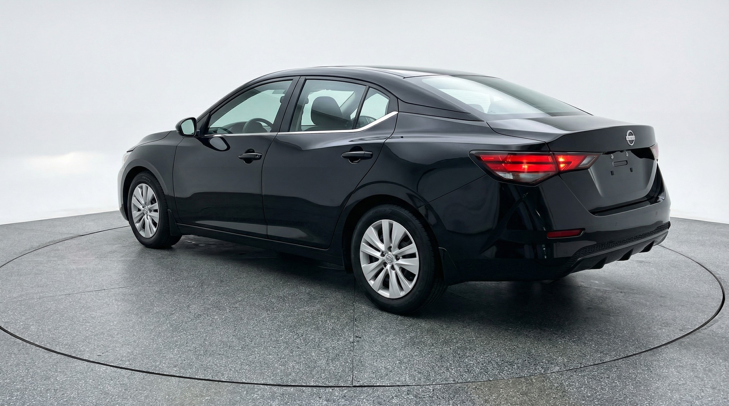 Thumbnail: 2025 Nissan Sentra - 5