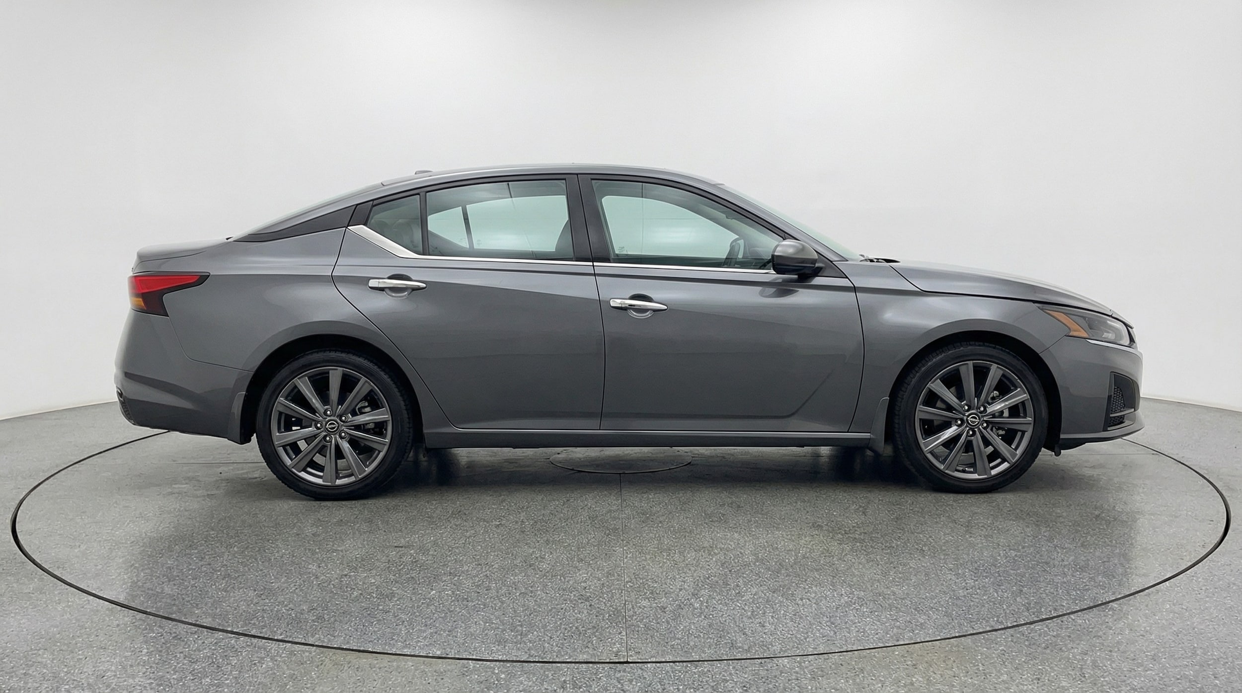 Thumbnail: 2025 Nissan Altima - 8