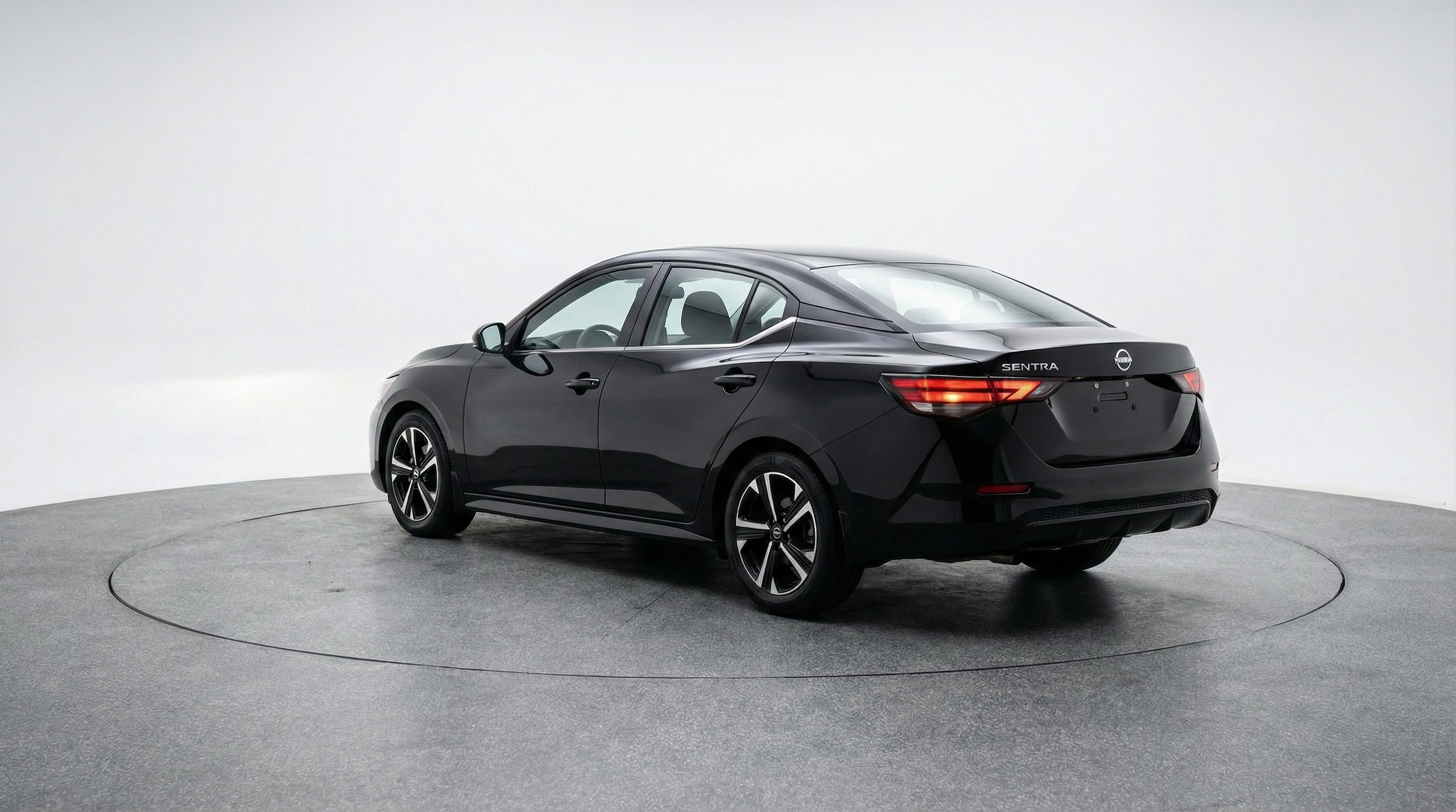 Thumbnail: 2025 Nissan Sentra - 5